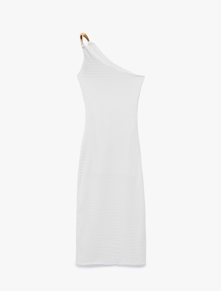  Koton X Sibil Çetinkaya - Bürümcük Kumaş Asimetrik Yaka Aksesuarlı Tek Omuz Bodycon Elbise