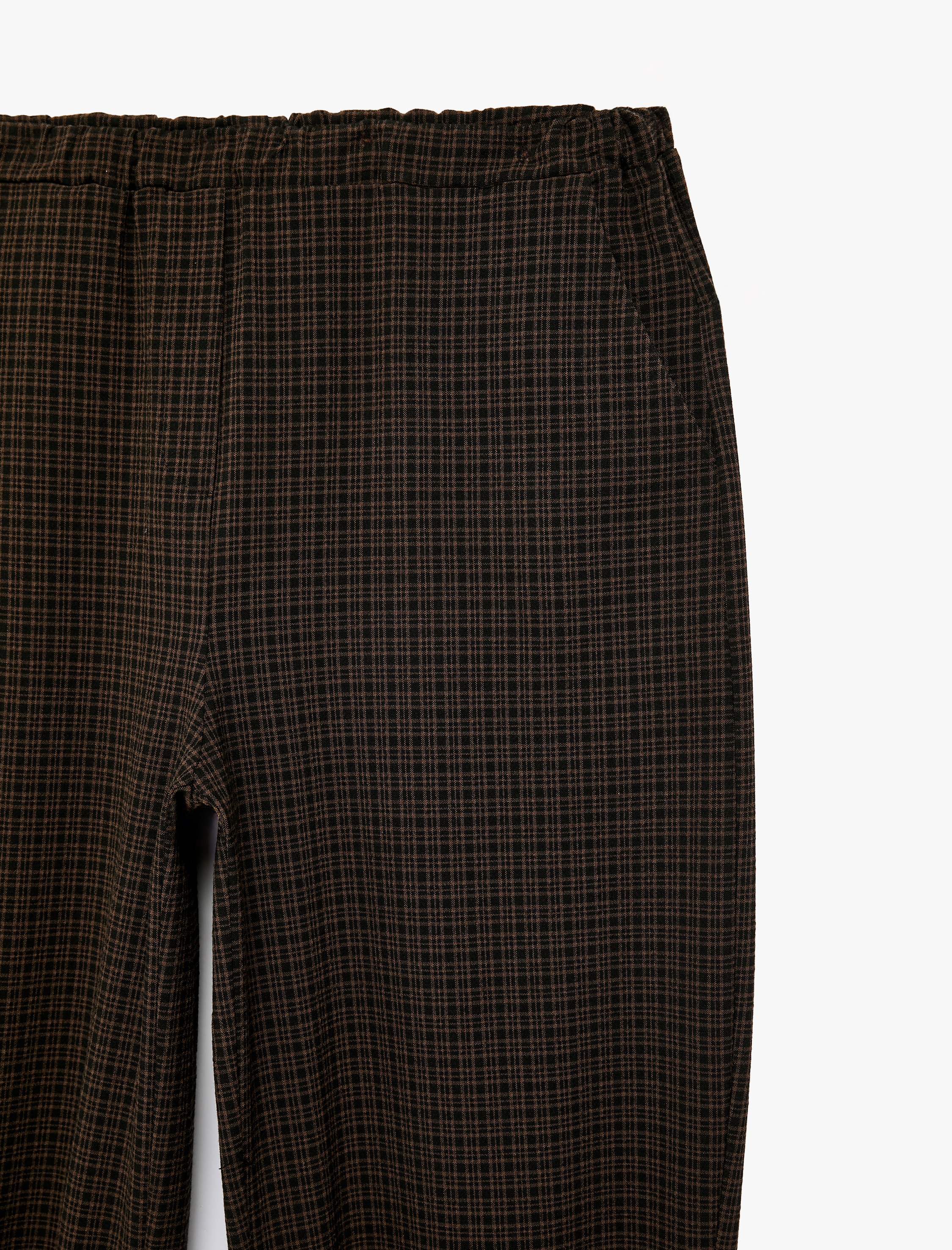   Yüksek Bel Cepli Regular Fit Ekoseli Kısa Jogger Pantolon