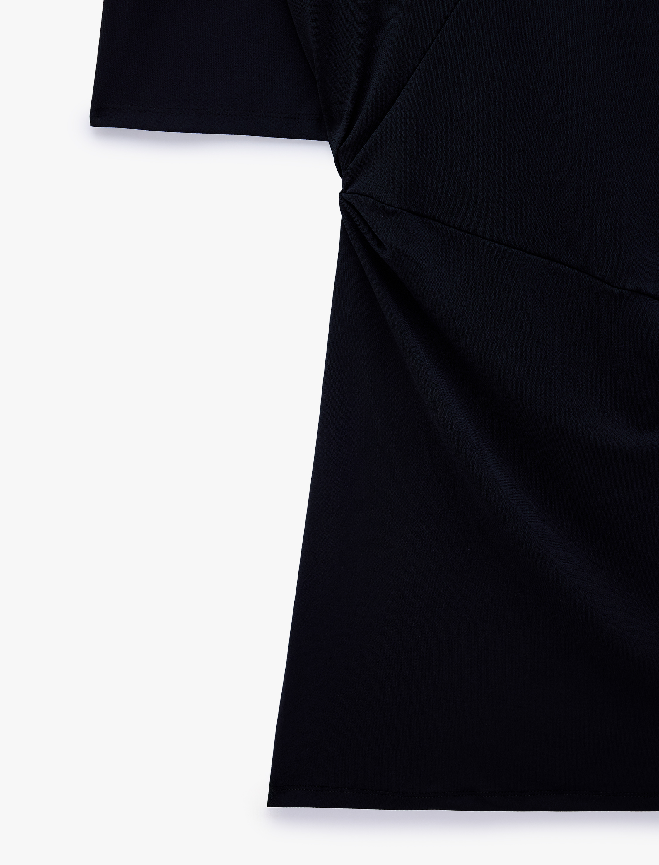   Drape Detaylı Slim Fit Yuvarlak Yaka Uzun Pelerin Kol Detaylı Mini Elbise