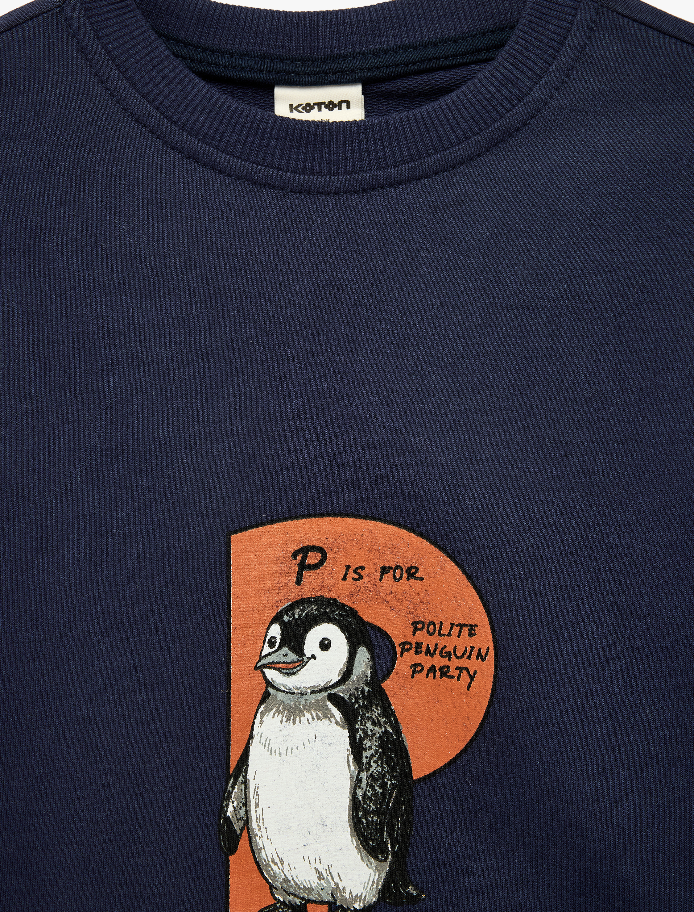  Erkek Bebek Penguen Baskılı Pamuklu Bisiklet Yaka Uzun Kollu Oversize Tişört