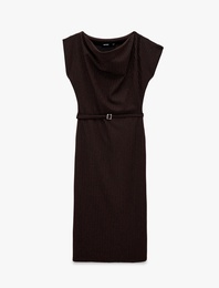Kolsuz Balık Form Slim Fit Çizgili Asimetrik Degaje Yaka Kemerli Midi Elbise