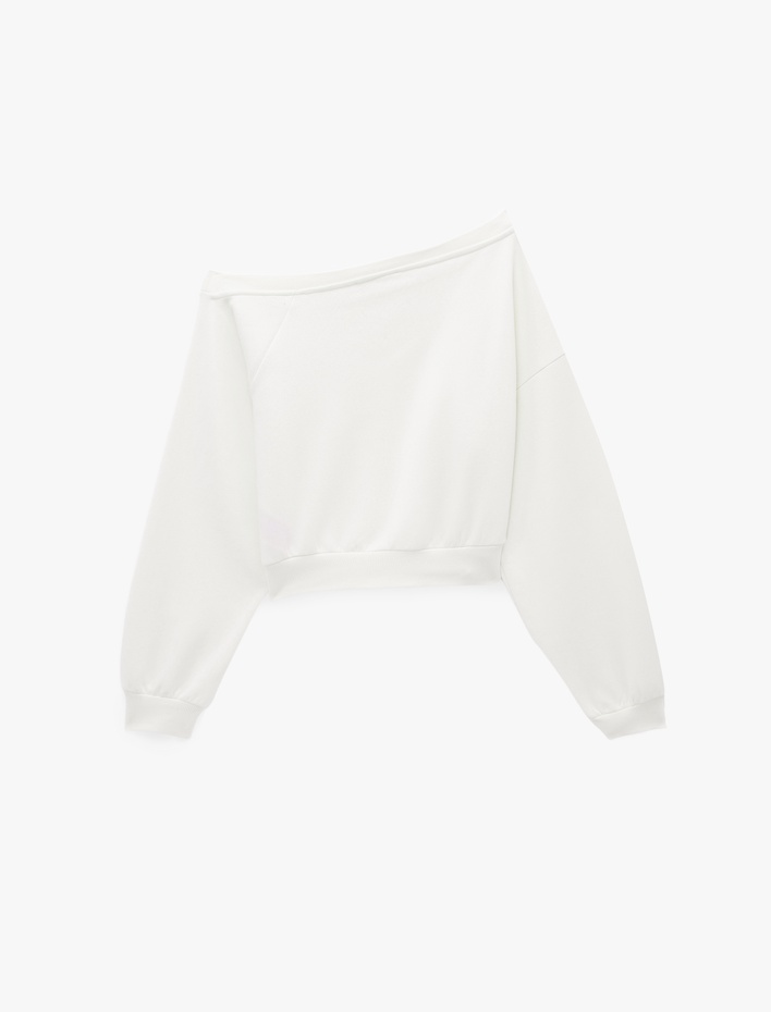  Uzun Kollu Üç İplik Asimetrik Kayık Yaka Omzu Açık Sweatshirt