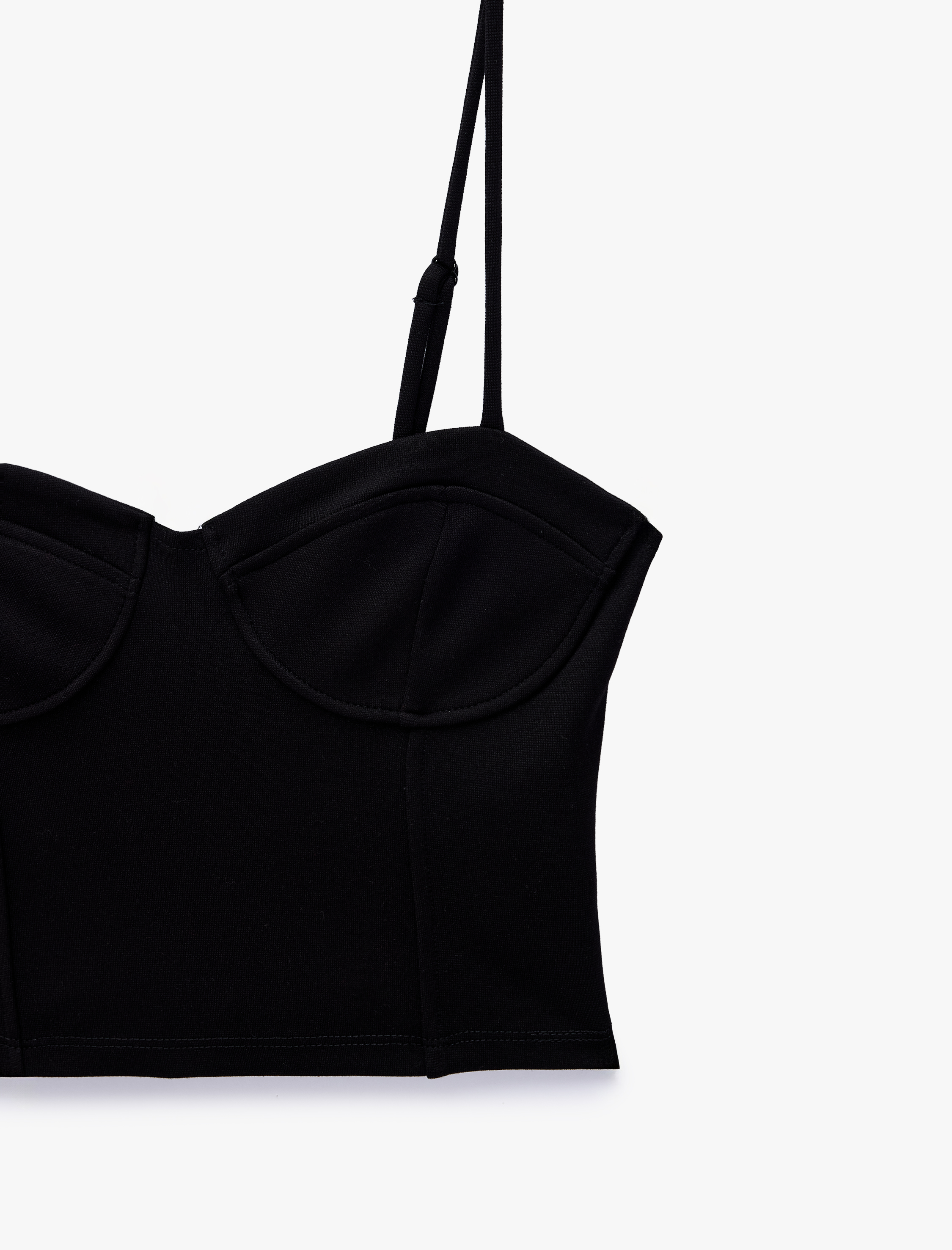   Slim Fit Viskon Kalp Yaka Askılı Korse Crop Bluz