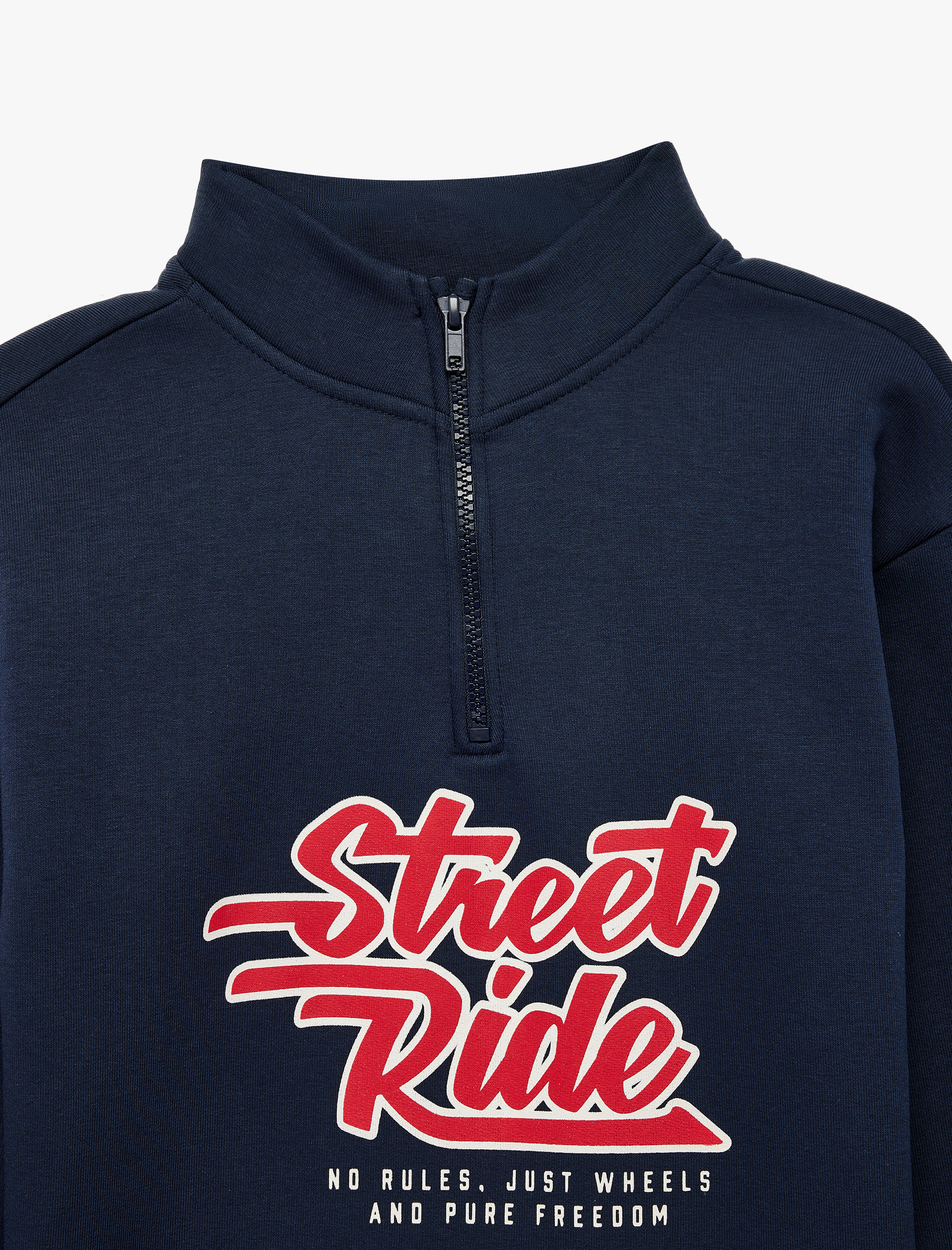  Erkek Çocuk Dik Yaka Fermuarlı Uzun Kollu Şardonlu Baskılı Pamuklu Sweatshirt