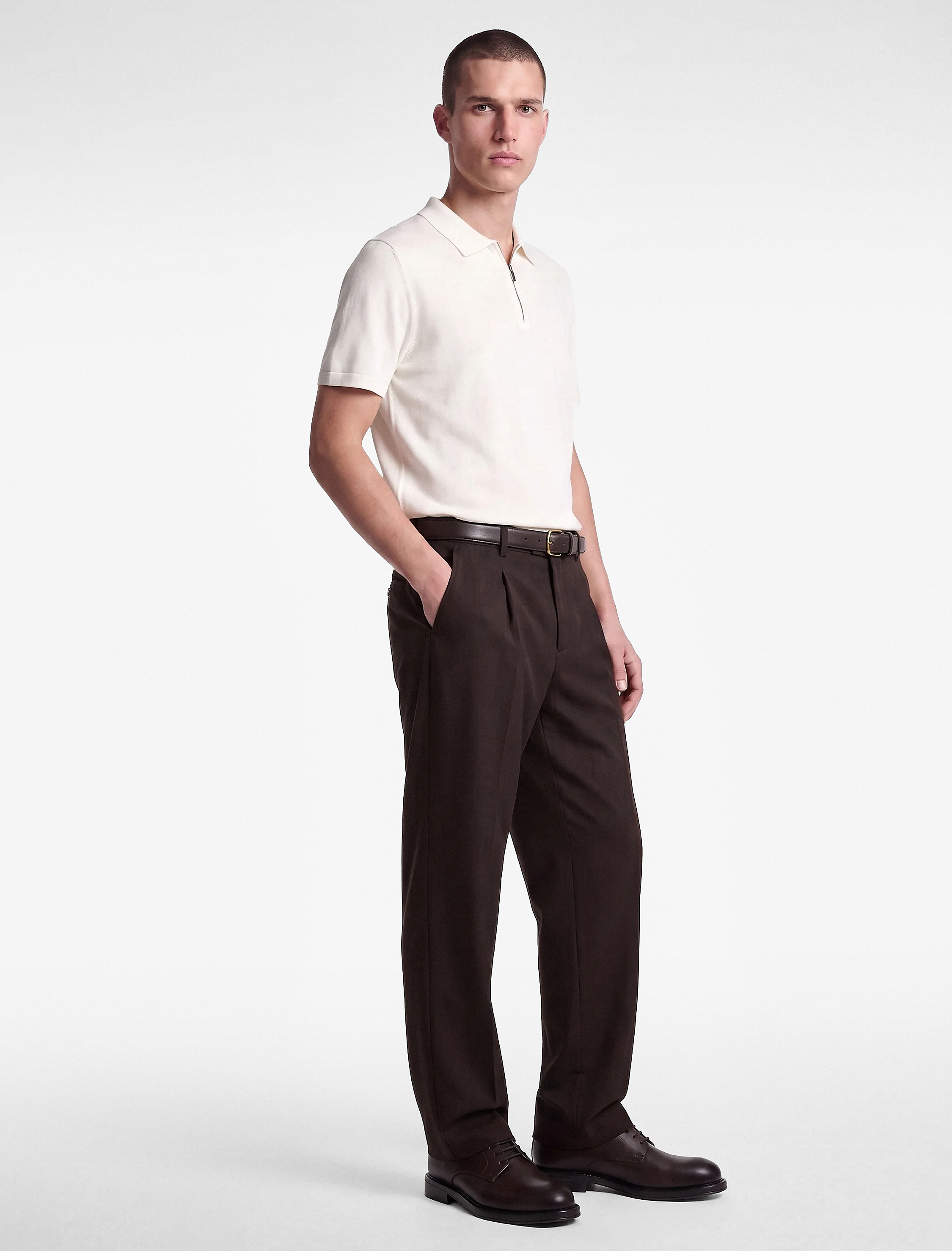   Regular Fit Viskon Karışımlı Cepli Pileli Kumaş Pantolon