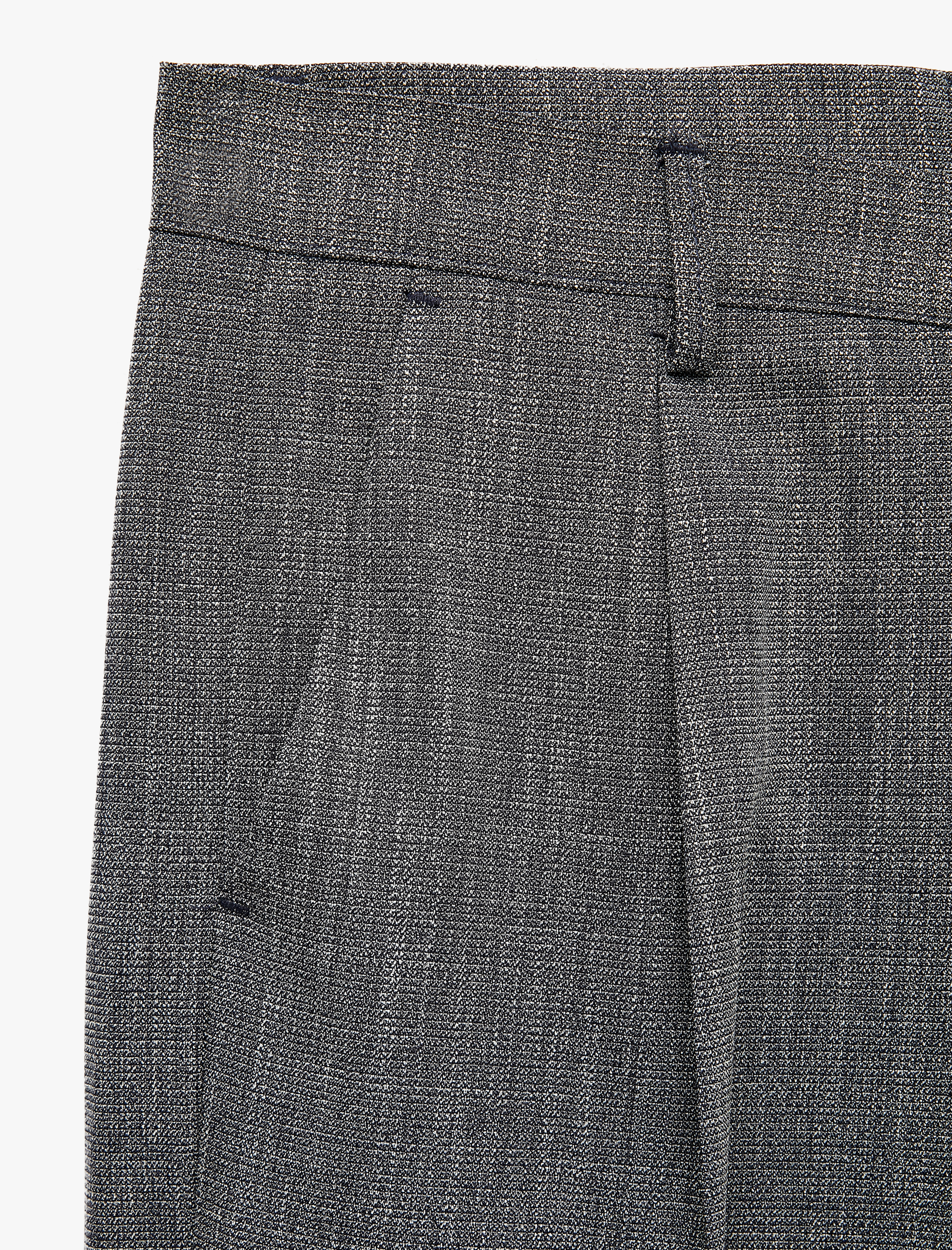   Viskon Karışımlı Cepli Pileli Slim Fit Kumaş Pantolon