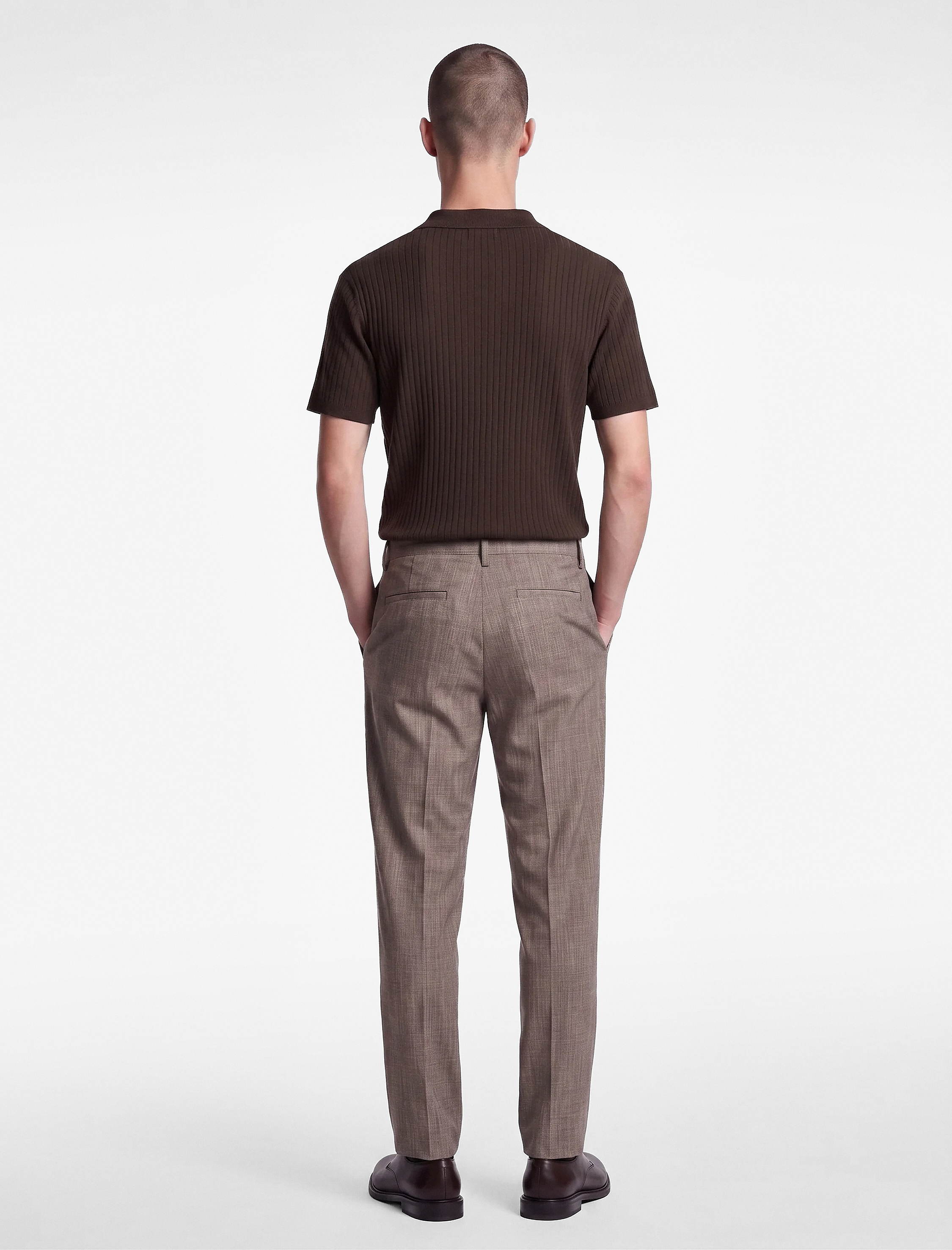   Viskon Karışımlı Cepli Pileli Slim Fit Kumaş Pantolon
