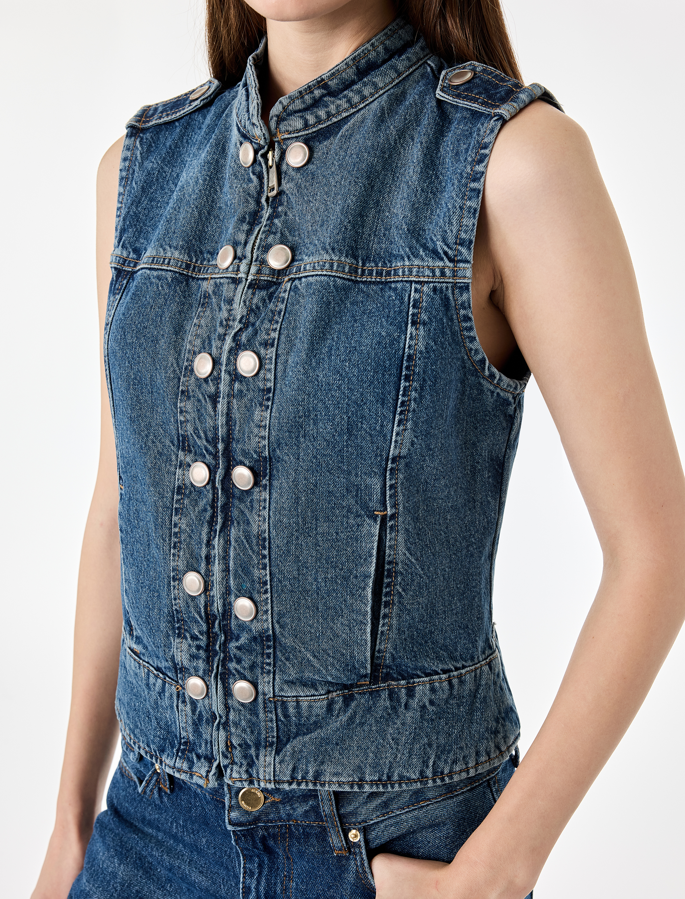   Pamuklu Cepli Yuvarlak Yaka Kolsuz Denim Military Yelek