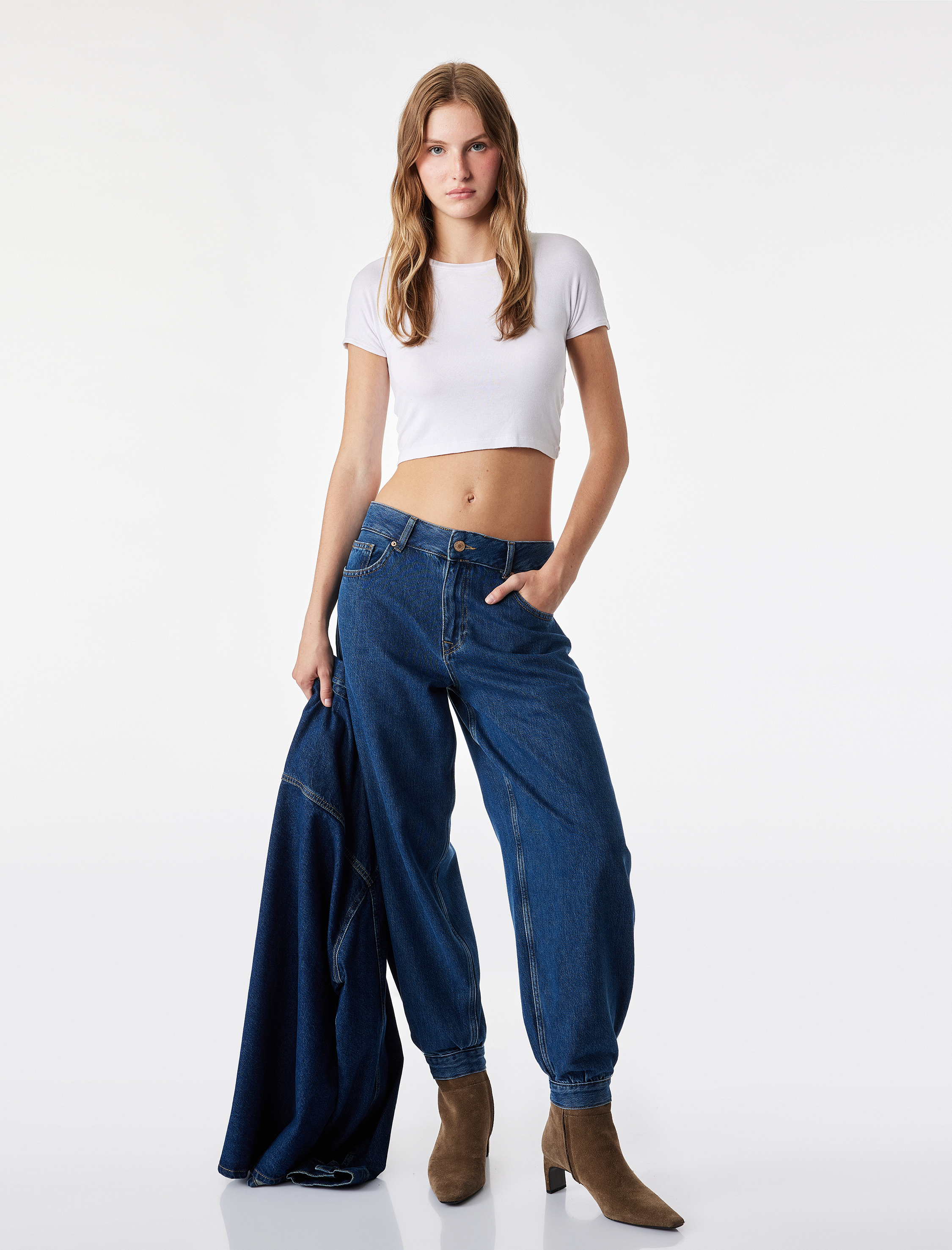   Rahat Kalıp Cepli Düğmeli Stoperli Kısa Paça Denim Harem Pantolon