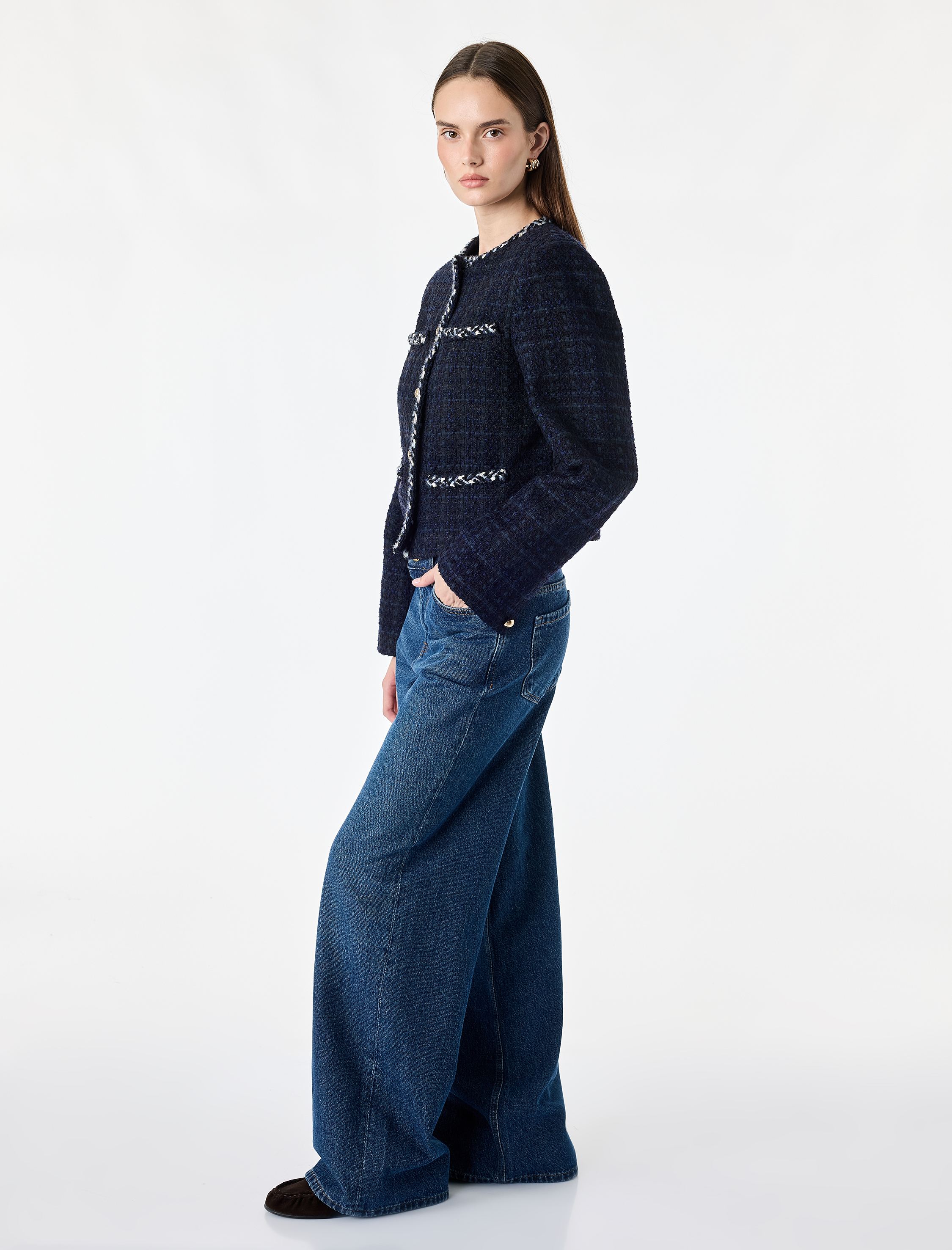   Slim Fit Uzun Kollu Bisiklet Yaka Kontrast Detaylı Düğmeli Tüvit Ceket
