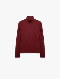 Slim Fit Dik Yaka Uzun Kollu Tişört