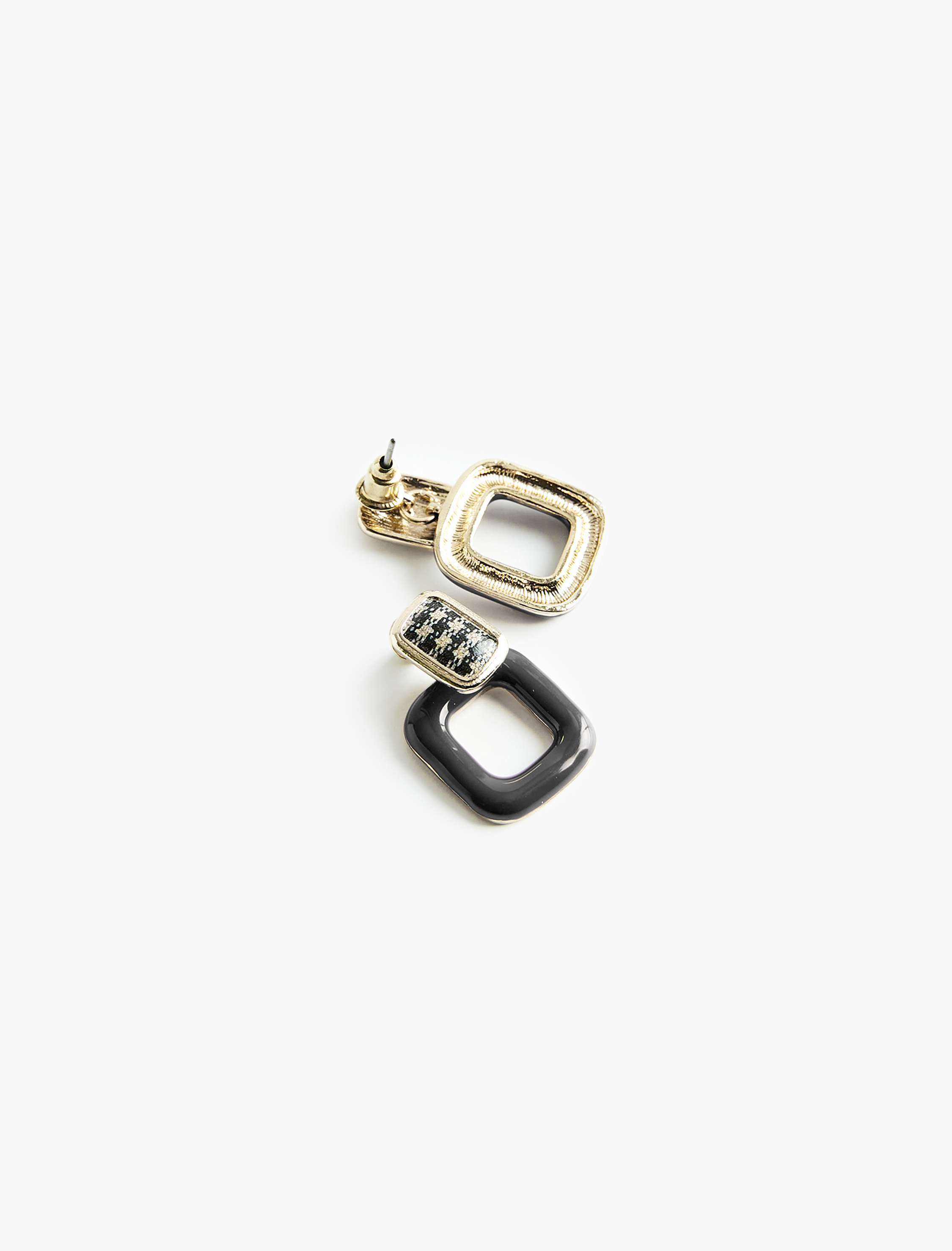  Kadın Geometrik Formlu Ekose Detaylı Metal Damla Küpe