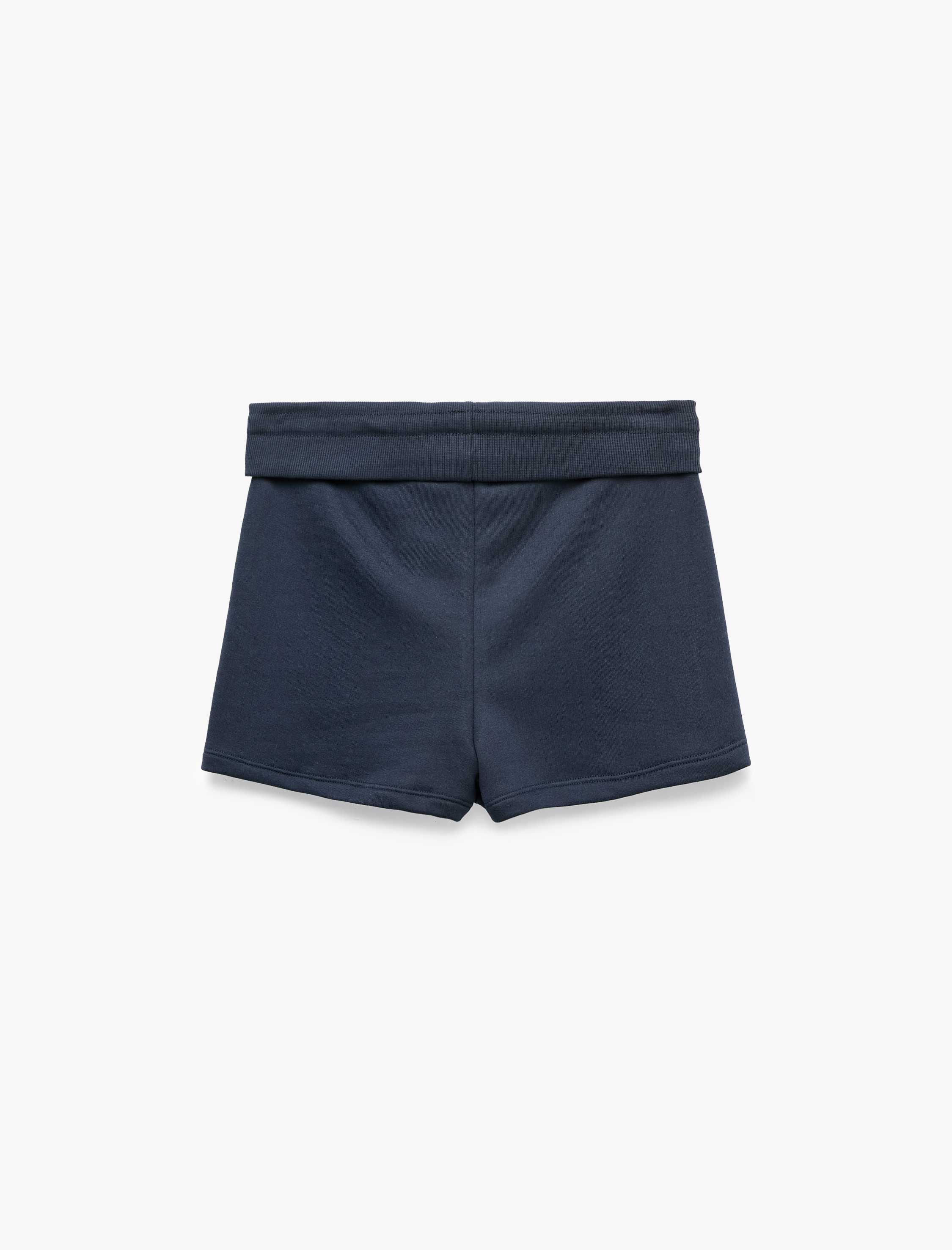   Nakışlı Beli Bağcıklı Bol Kalıp Mini Şort