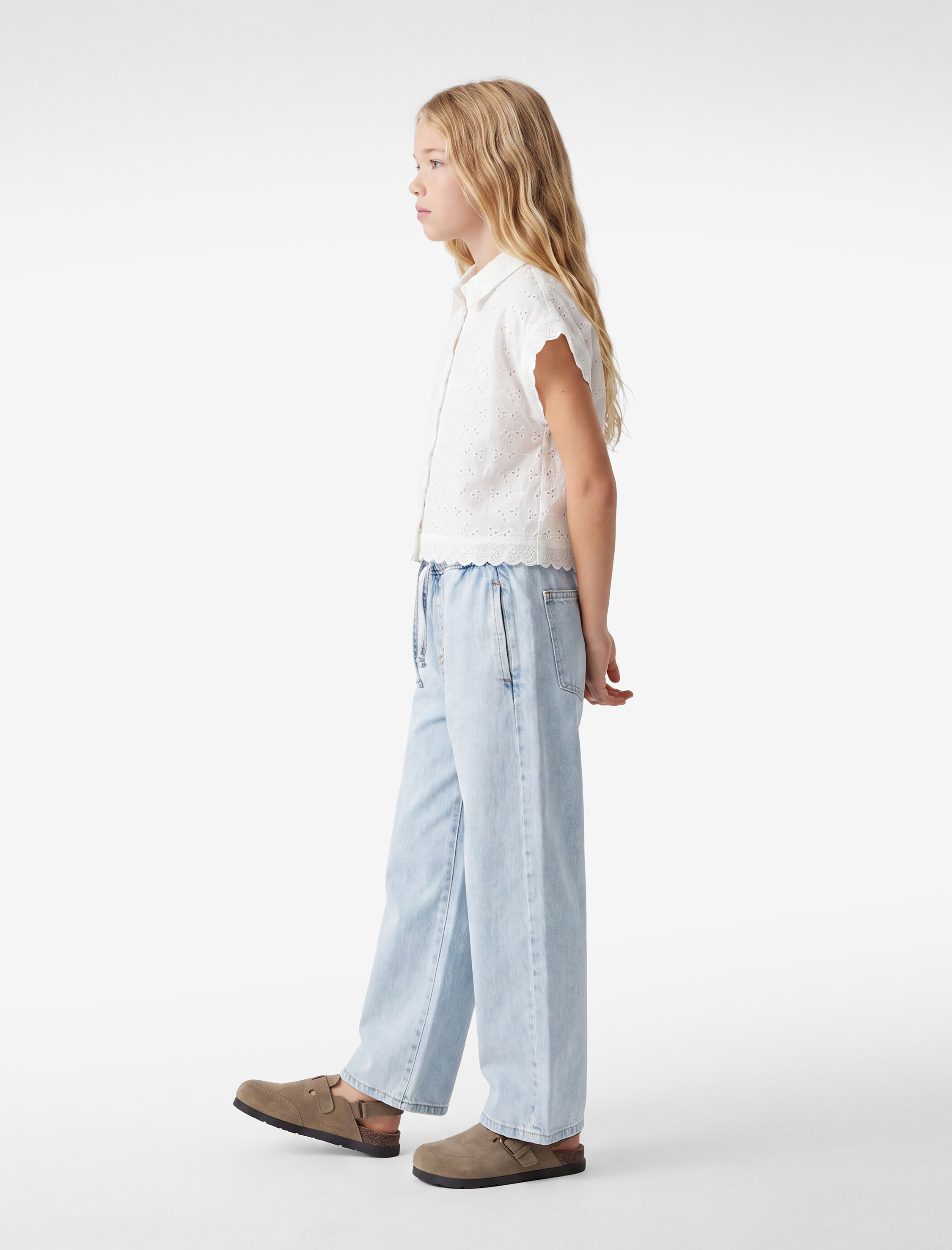  Kız Çocuk Pamuklu Beli Bağcıklı Geniş Paça Denim Pantolon