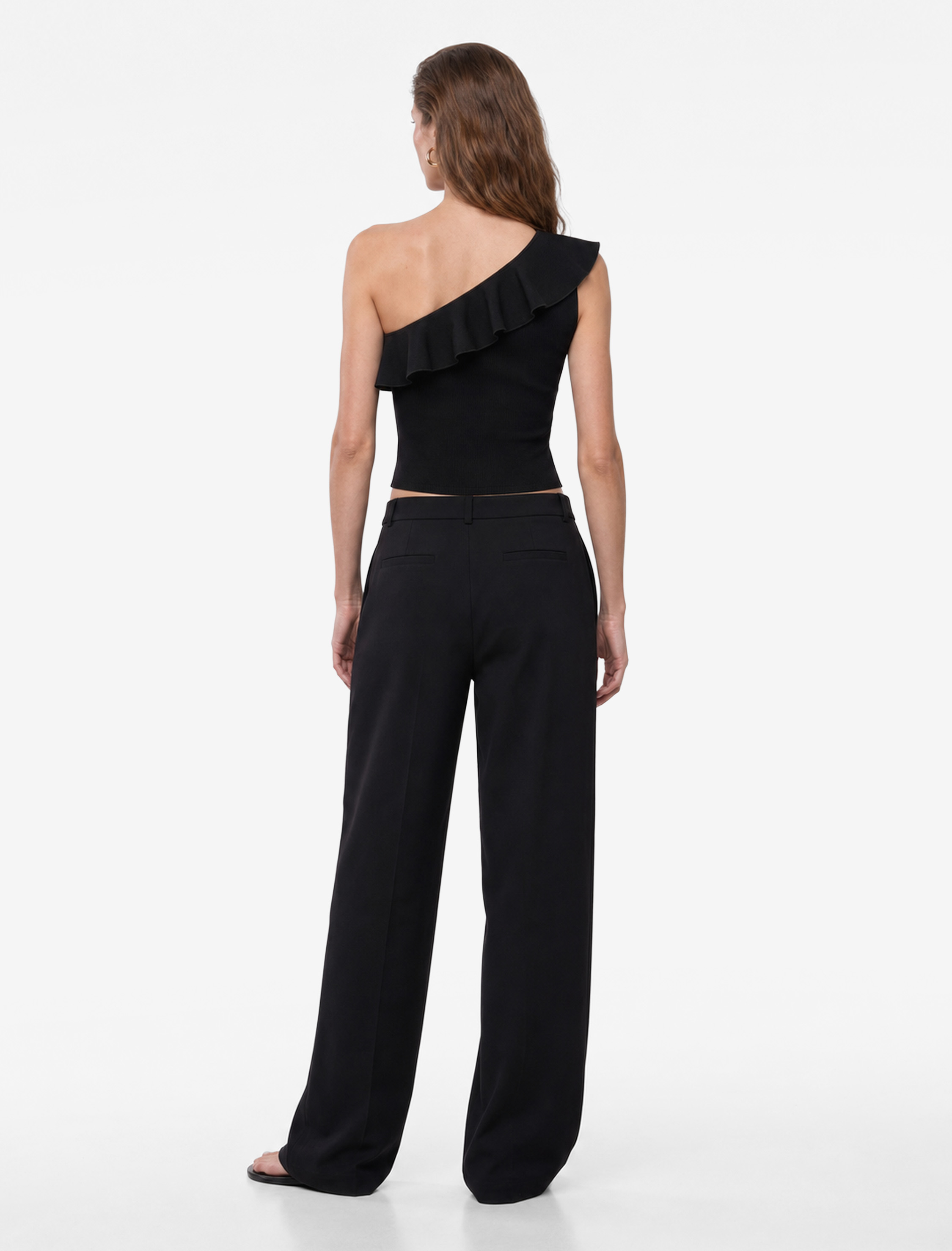   Slim Fit Fırfırlı Kolsuz Fitilli Tek Omuz Bluz