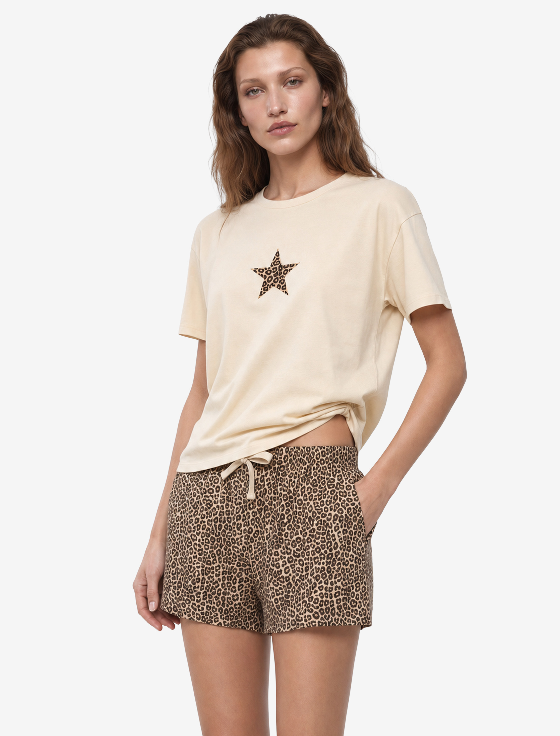   Pamuklu Kısa Kollu Tişört Leopar Desenli Şortlu Pijama Takımı
