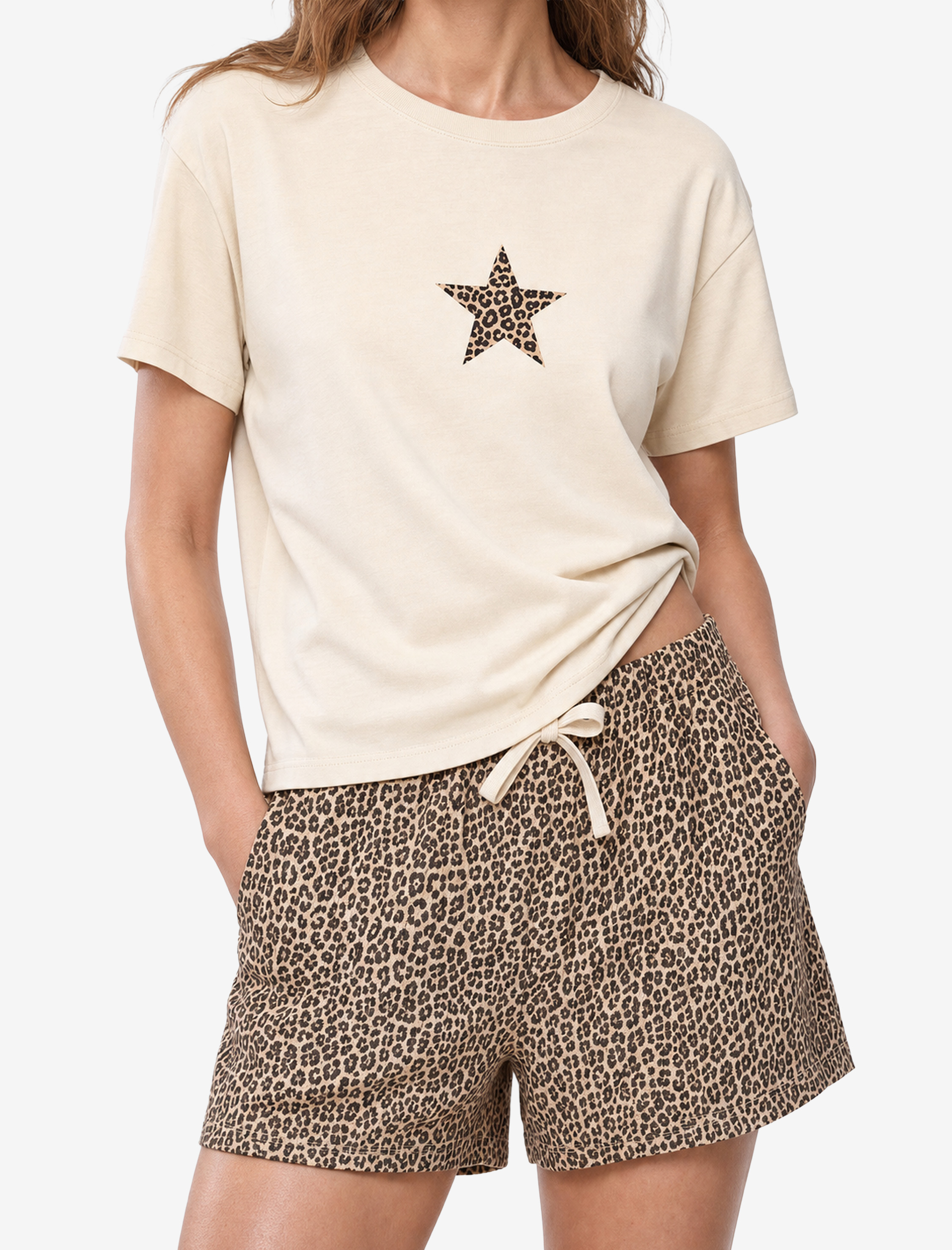   Pamuklu Kısa Kollu Tişört Leopar Desenli Şortlu Pijama Takımı