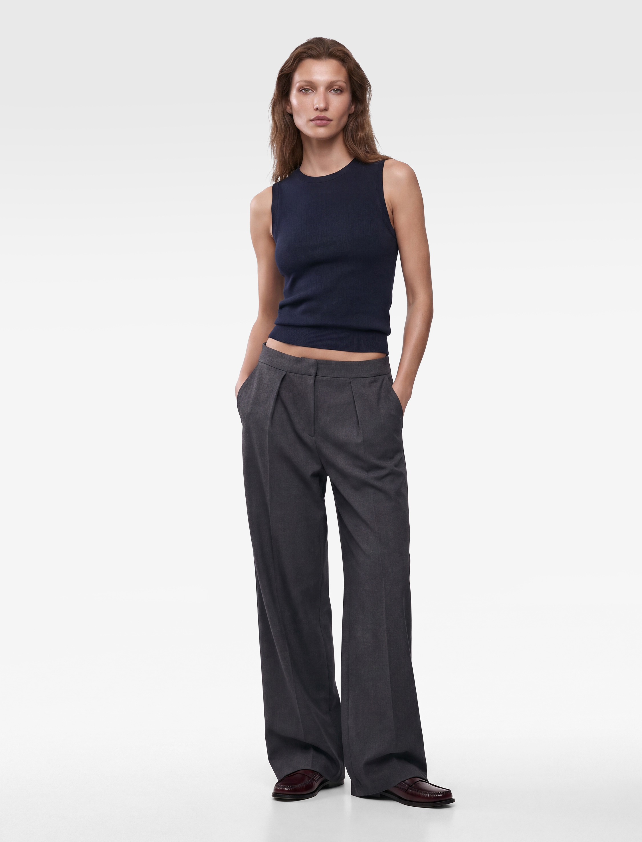   Regular Fit Kolsuz Bisiklet Yaka Triko Bluz