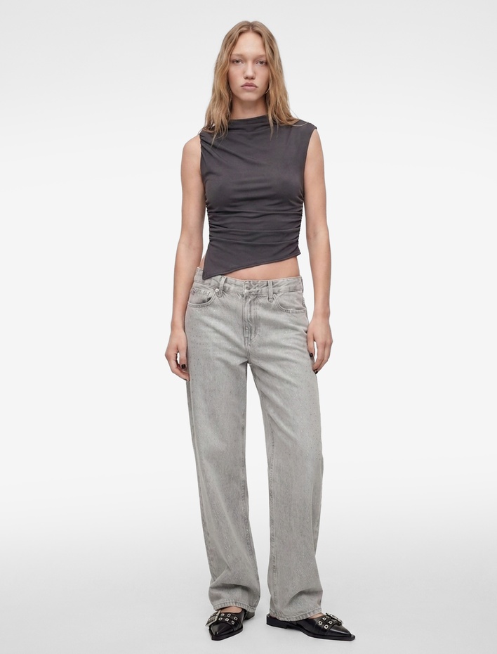  Drapeli Slim Fit Kısa Kollu Dik Yaka Asimetrik Bluz