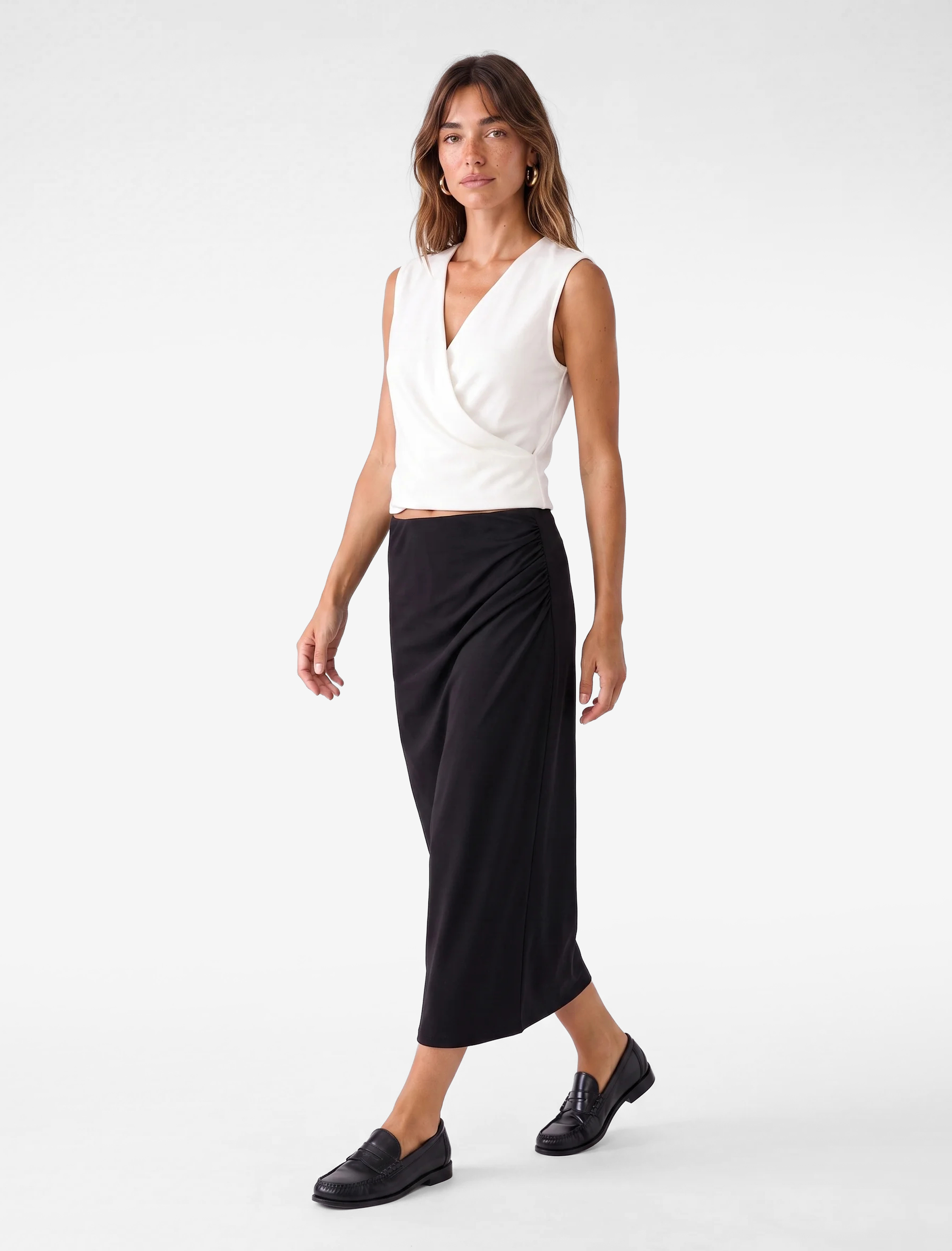   Sandy Kumaş Slim Fit Drape Detaylı Midi Etek