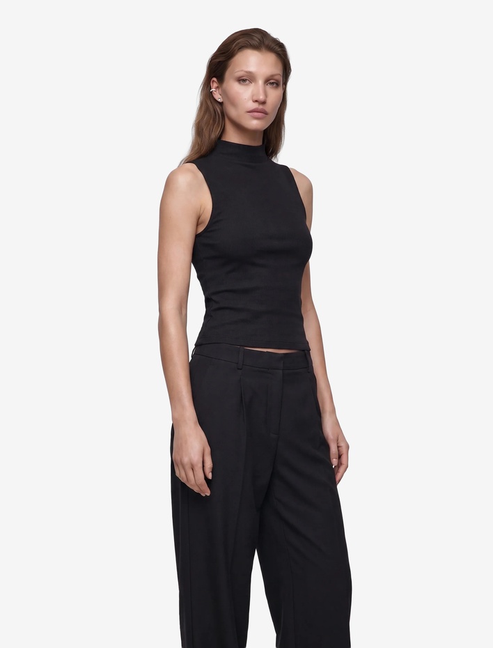  Modal Kumaş Slim Fit Dik Yaka Kolsuz Tişört