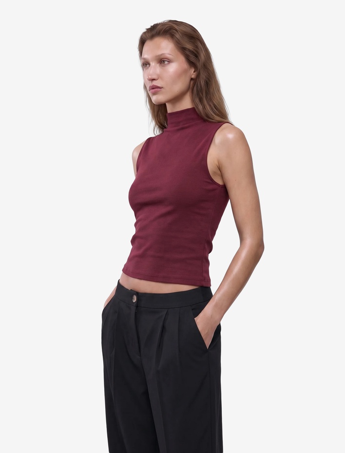  Pamuklu Dik Yaka Slim Fit Kolsuz Body