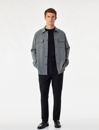 Pileli Dokulu Cepli Slim Fit Pantolon