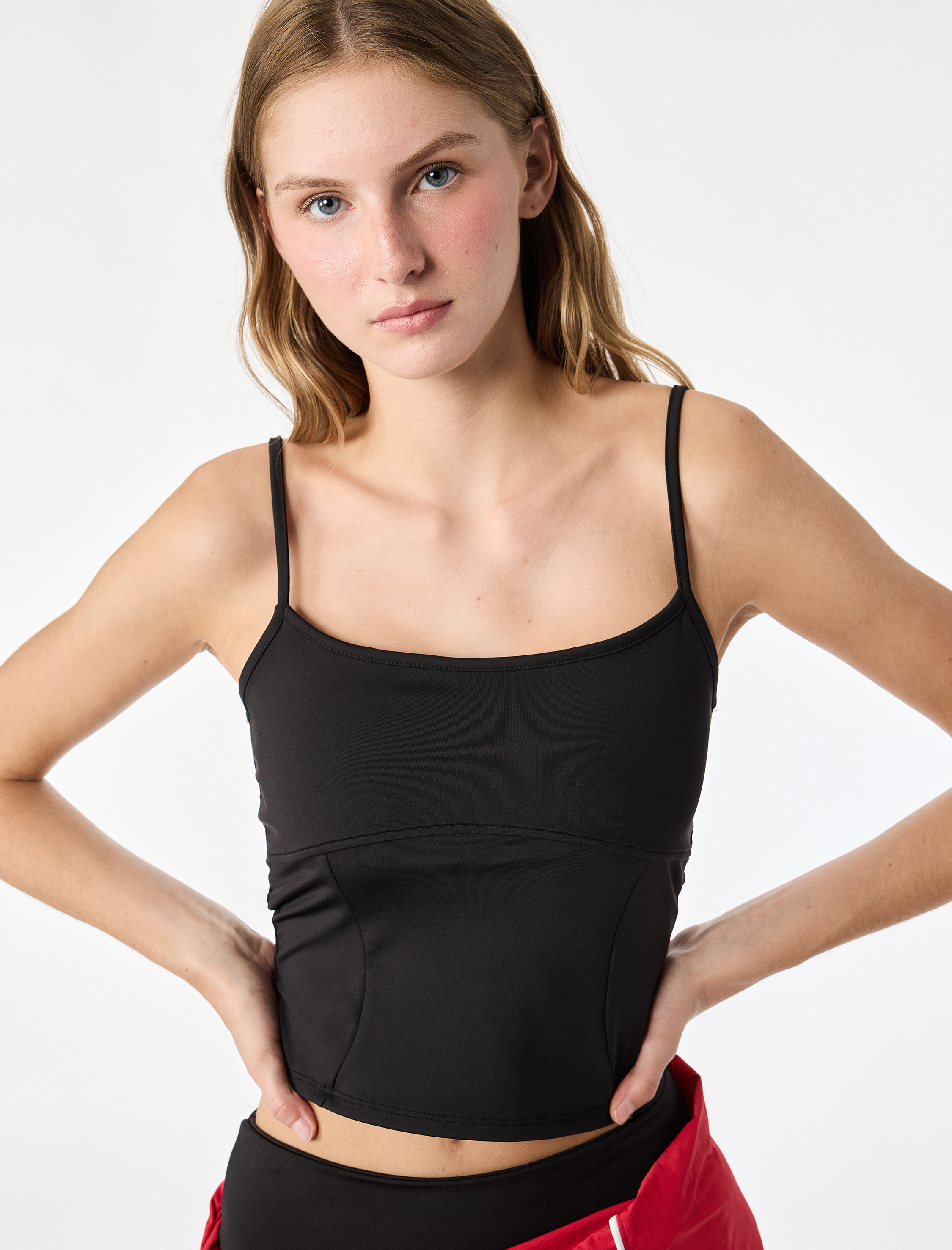   Slim Fit Pencere Detaylı İnce Askılı Spor Atlet