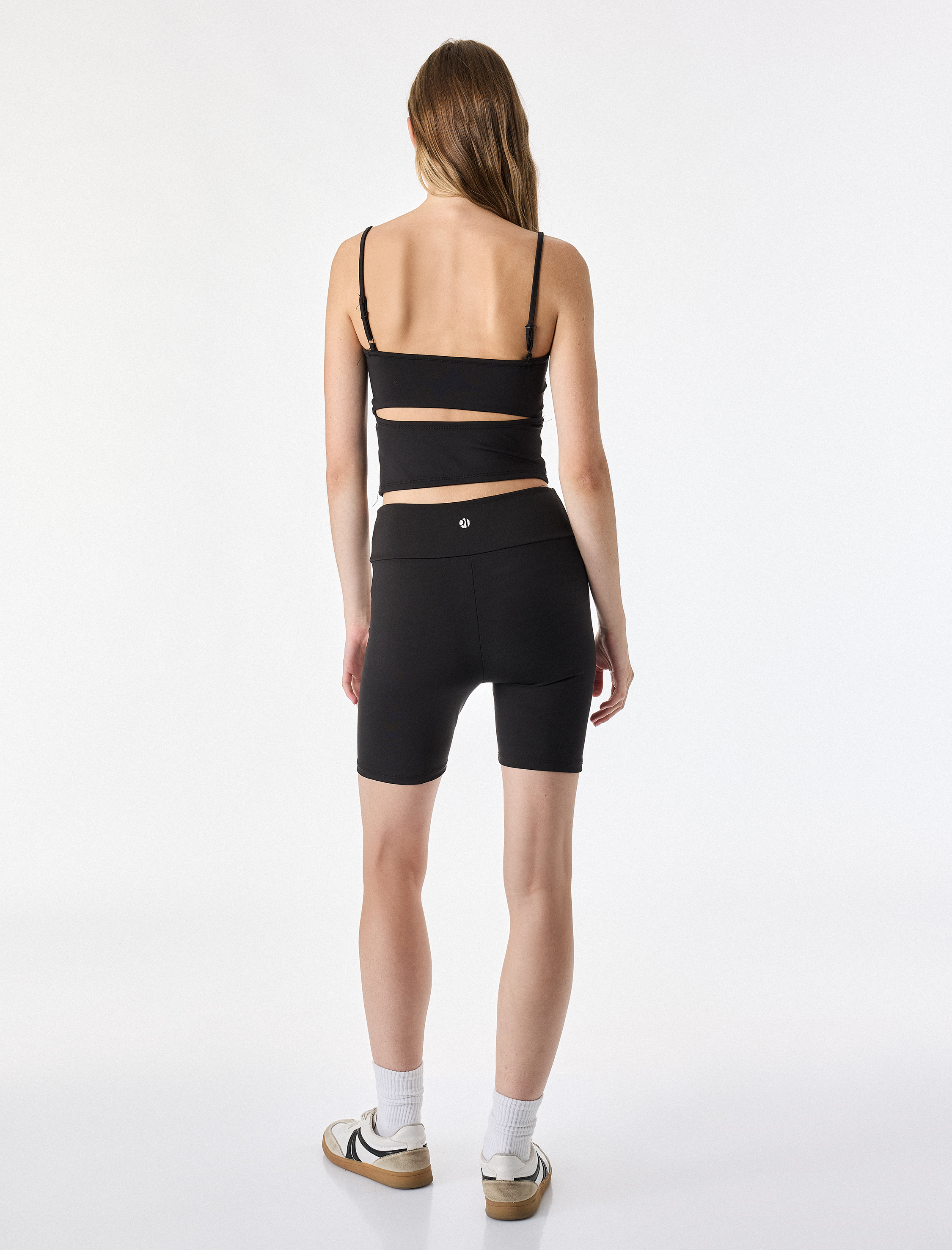   Slim Fit Pencere Detaylı İnce Askılı Spor Atlet