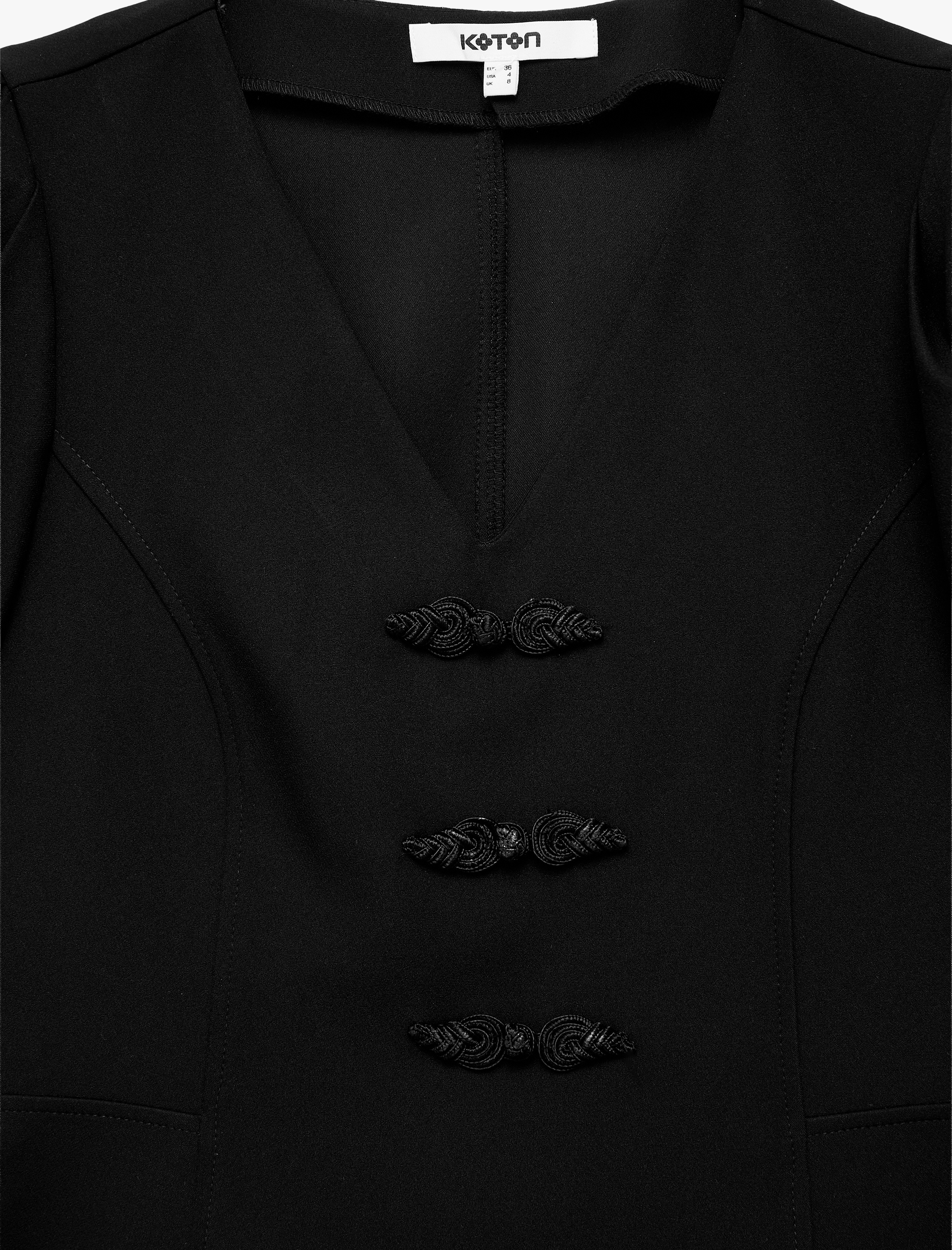   Slim Fit V Yaka Balon Kollu Süs Düğme Detaylı Peplum Bluz