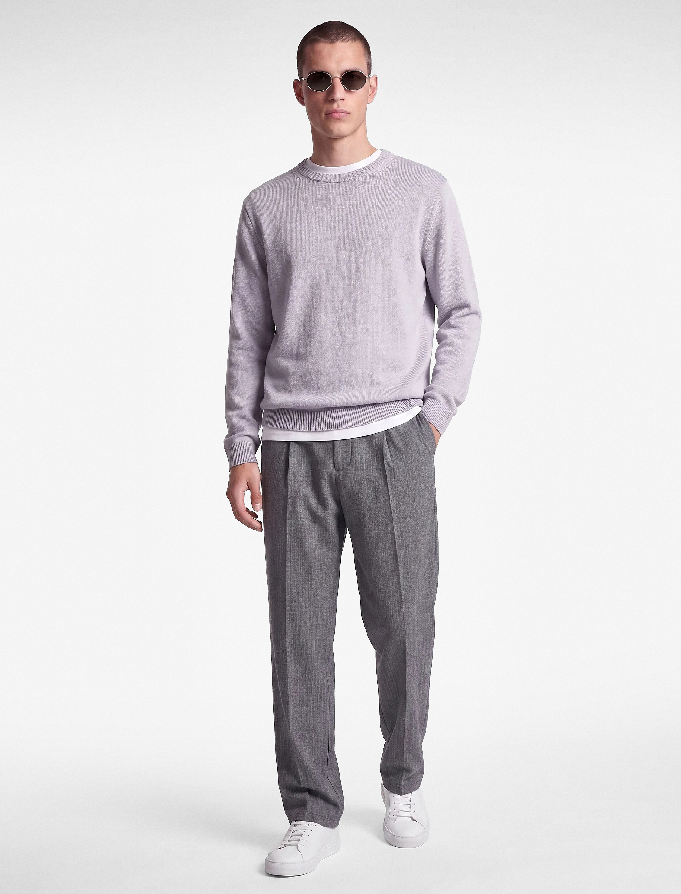   Viskon Karışımlı Cepli Pileli Slim Fit Kumaş Pantolon