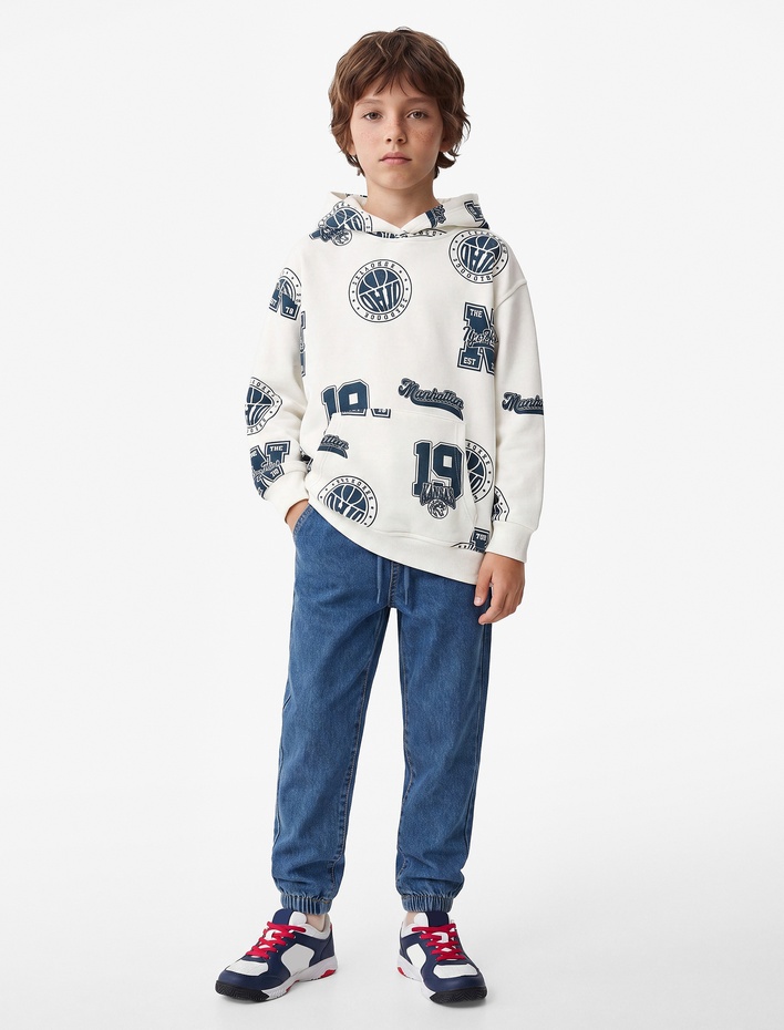 Erkek Çocuk Pamuklu Baskı Detaylı Şardonlu Uzun Kollu Kapşonlu Oversize Sweatshirt