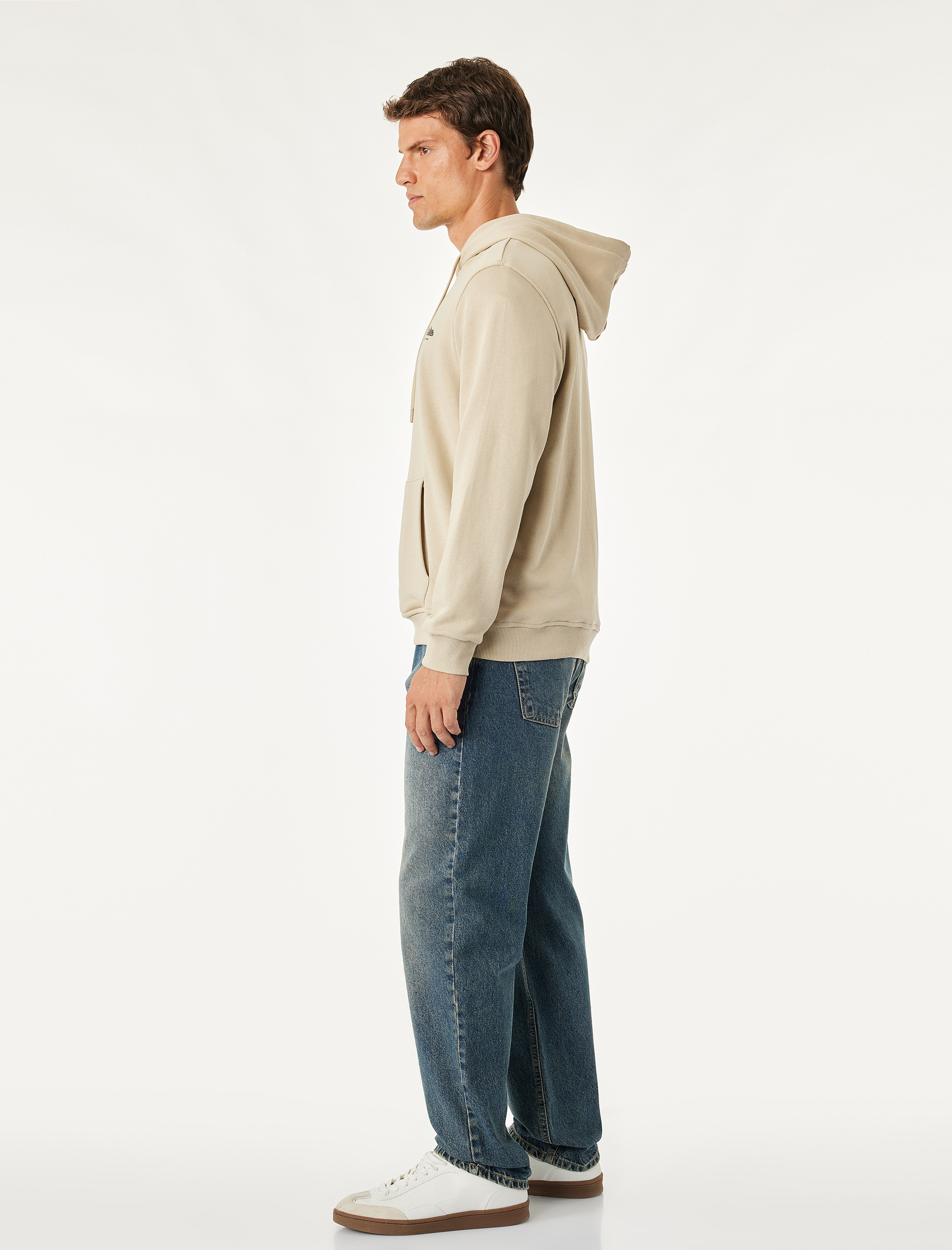   Üç İplik Uzun Kollu Baskılı Kapşonlu Sweatshirt