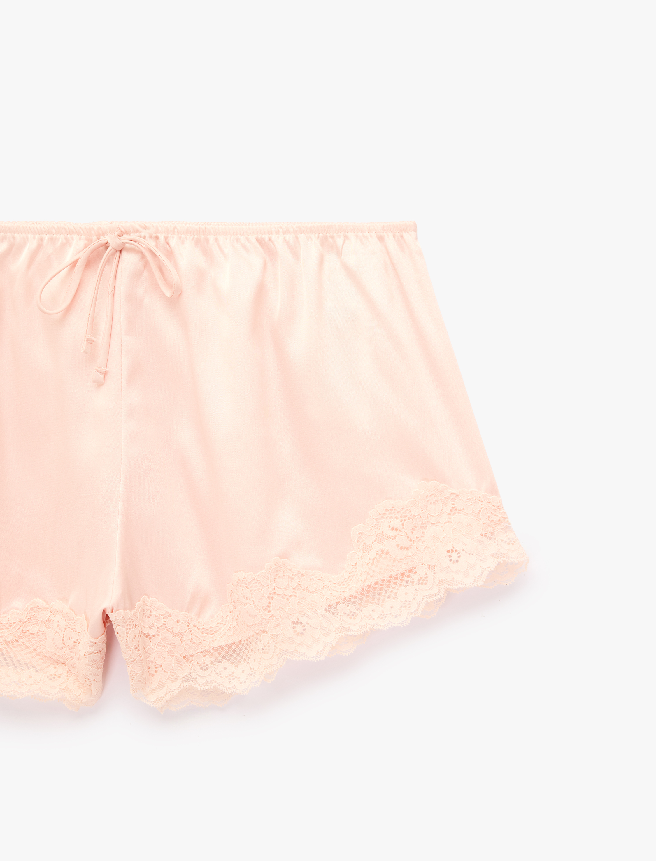   Beli Lastikli Rahat Kalıp Dantelli Saten Şort Pijama Altı