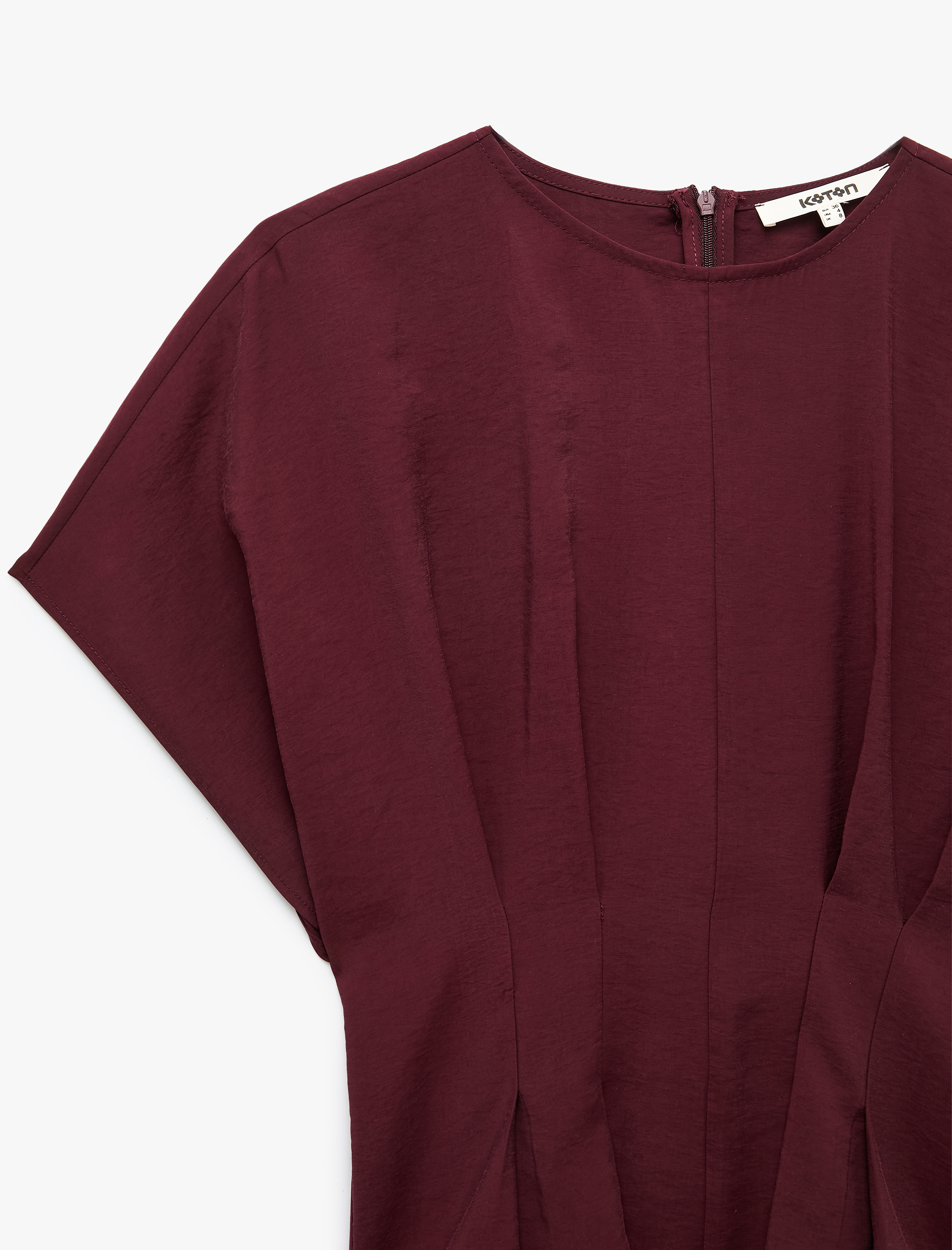   Viskon Modal Kumaş Pileli Slim Fit Bel Vurgulu Bisiklet Yaka Kısa Kollu Bluz
