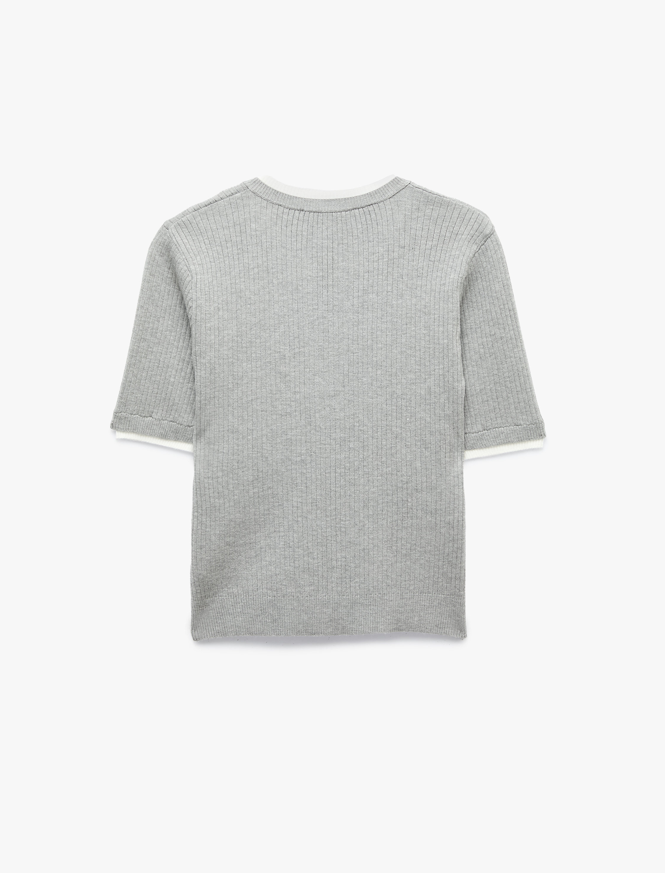   Regular Fit Kısa Kollu Katmanlı Henley Yaka Düğmeli Triko Kazak