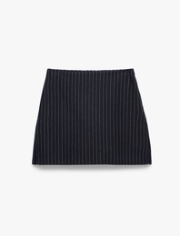 Slim Fit Fermuar Detaylı Çizgili Mini Şort Etek
