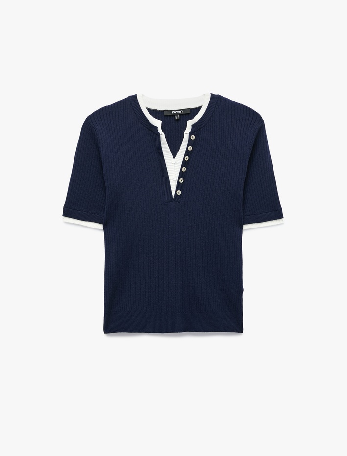 Regular Fit Kısa Kollu Katmanlı Henley Yaka Düğmeli Triko Kazak