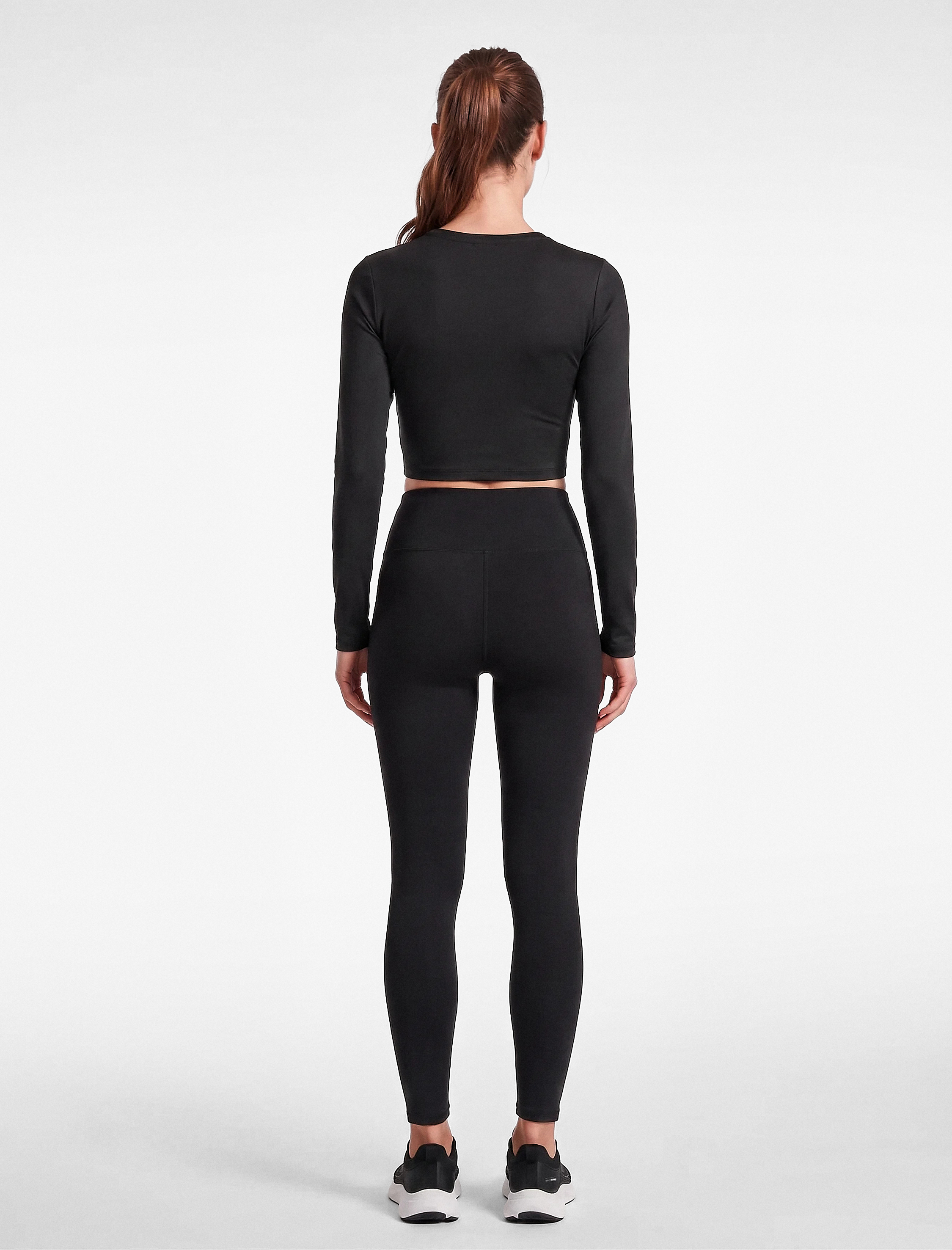   Slim Fit Bisiklet Yaka Uzun Kollu Crop Spor Tişört