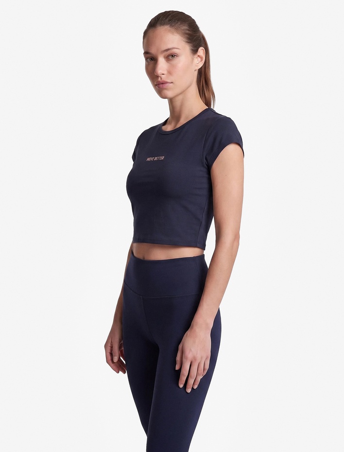  Slim Fit Bisiklet Yaka Kısa Kollu Baskılı Crop Spor Tişört