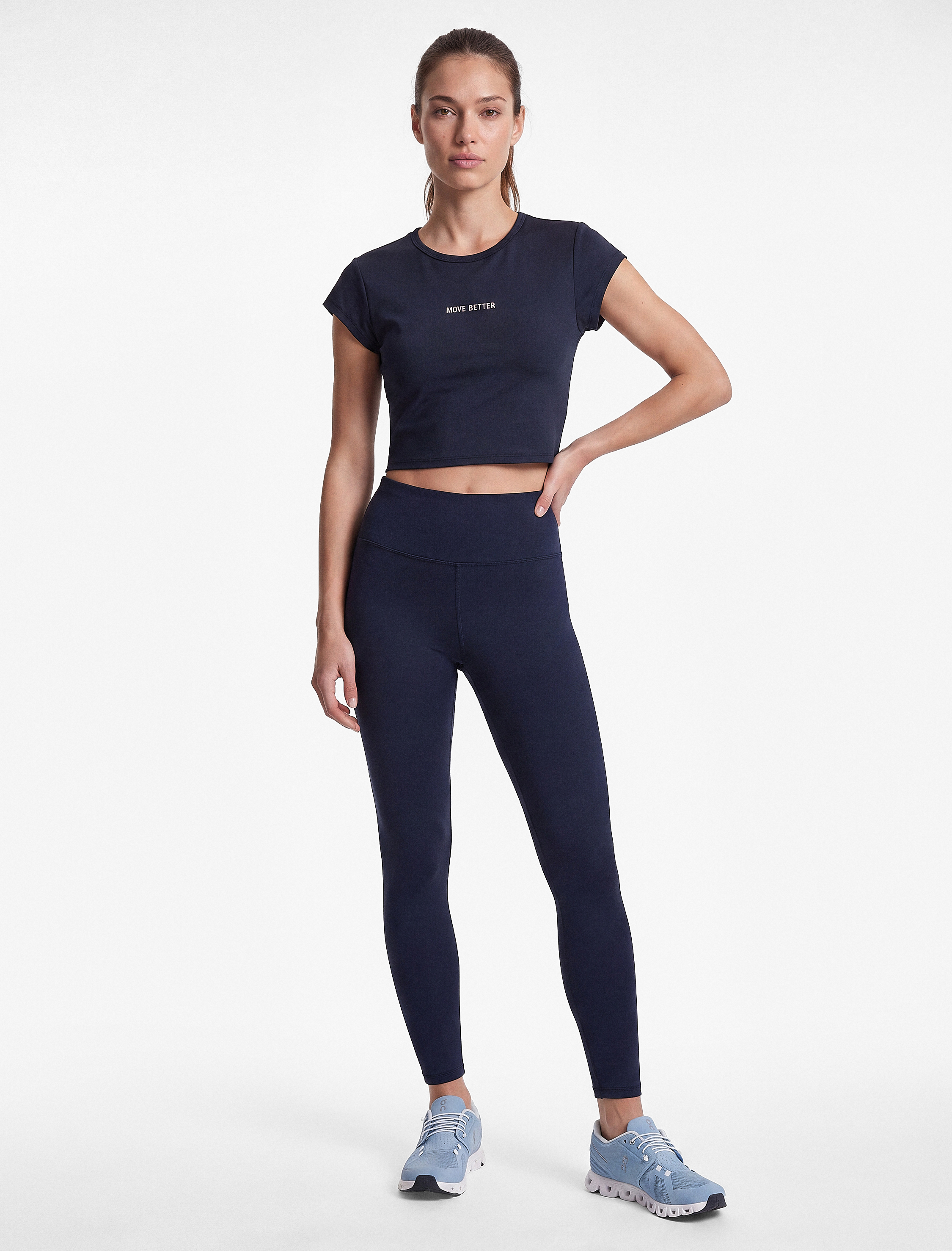  Slim Fit Bisiklet Yaka Kısa Kollu Baskılı Crop Spor Tişört