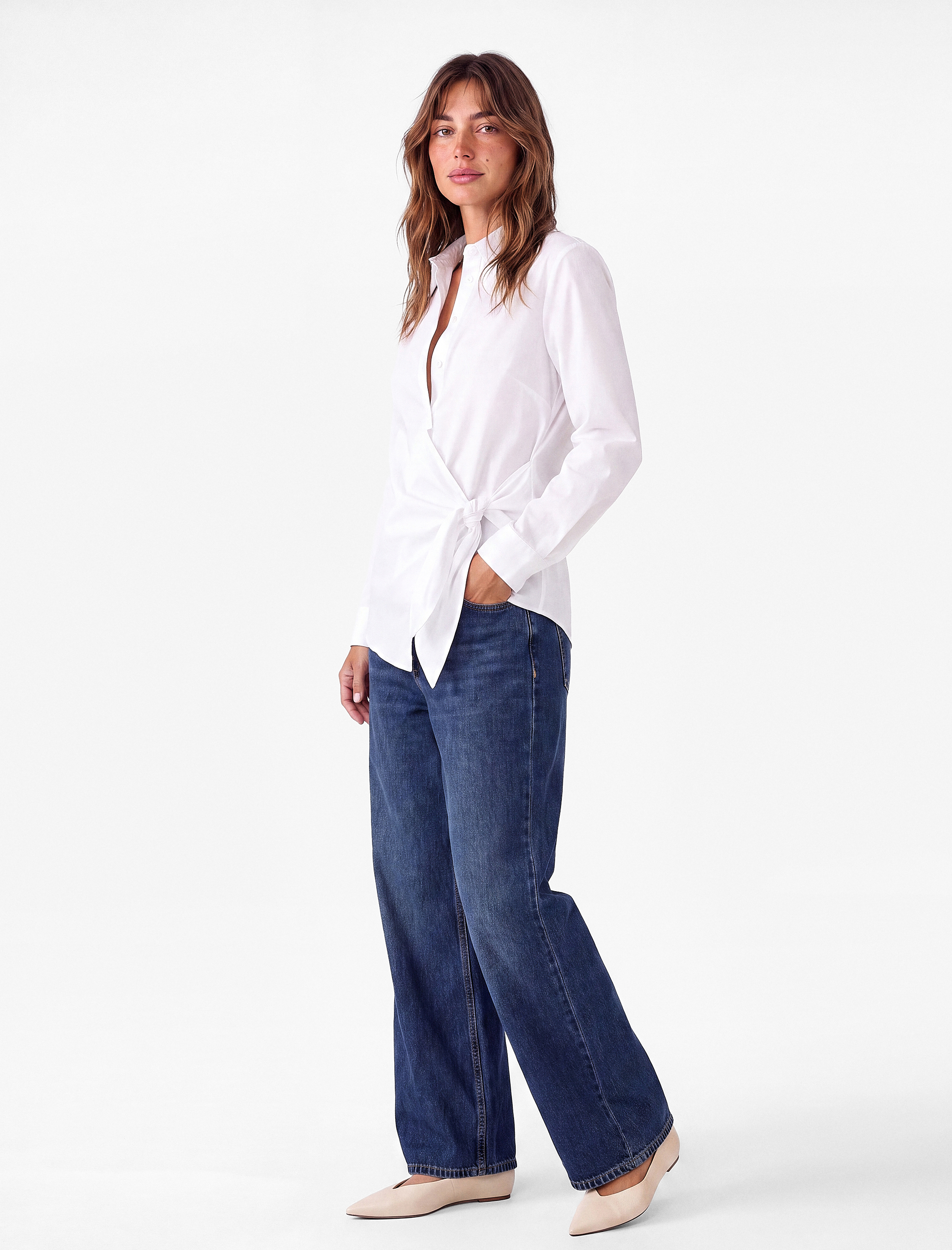   Regular Fit Pamuklu Bağlama Detaylı Uzun Kollu Poplin Gömlek