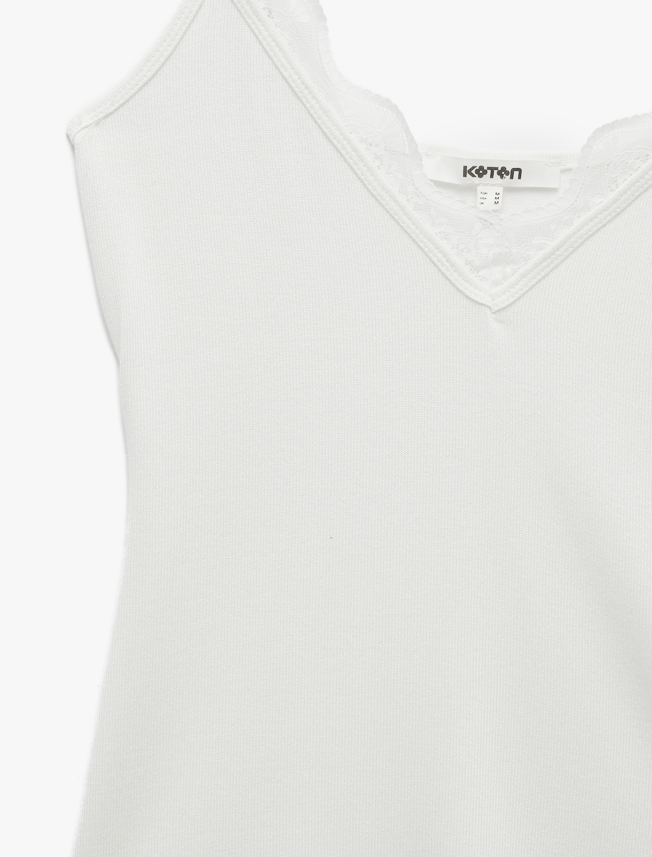   Regular Fit İp Askılı V Yaka Dantel Detaylı Atlet