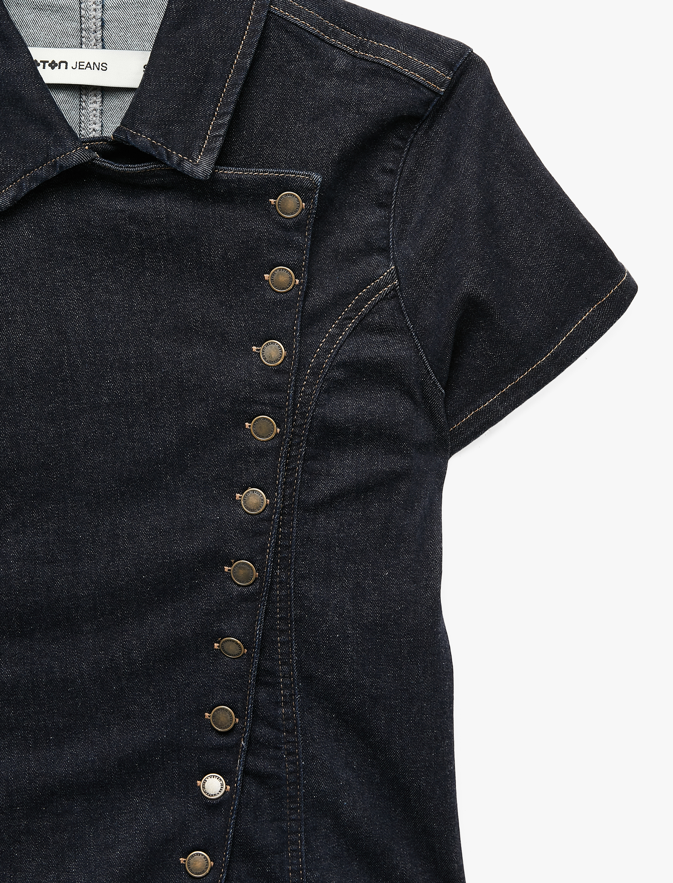   Slim Fit Pamuklu Klasik Yaka Kısa Kollu Asimetrik Kesim Düğmeli Denim Bluz
