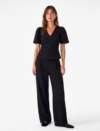 Slim Fit V Yaka Balon Kollu Süs Düğme Detaylı Peplum Bluz
