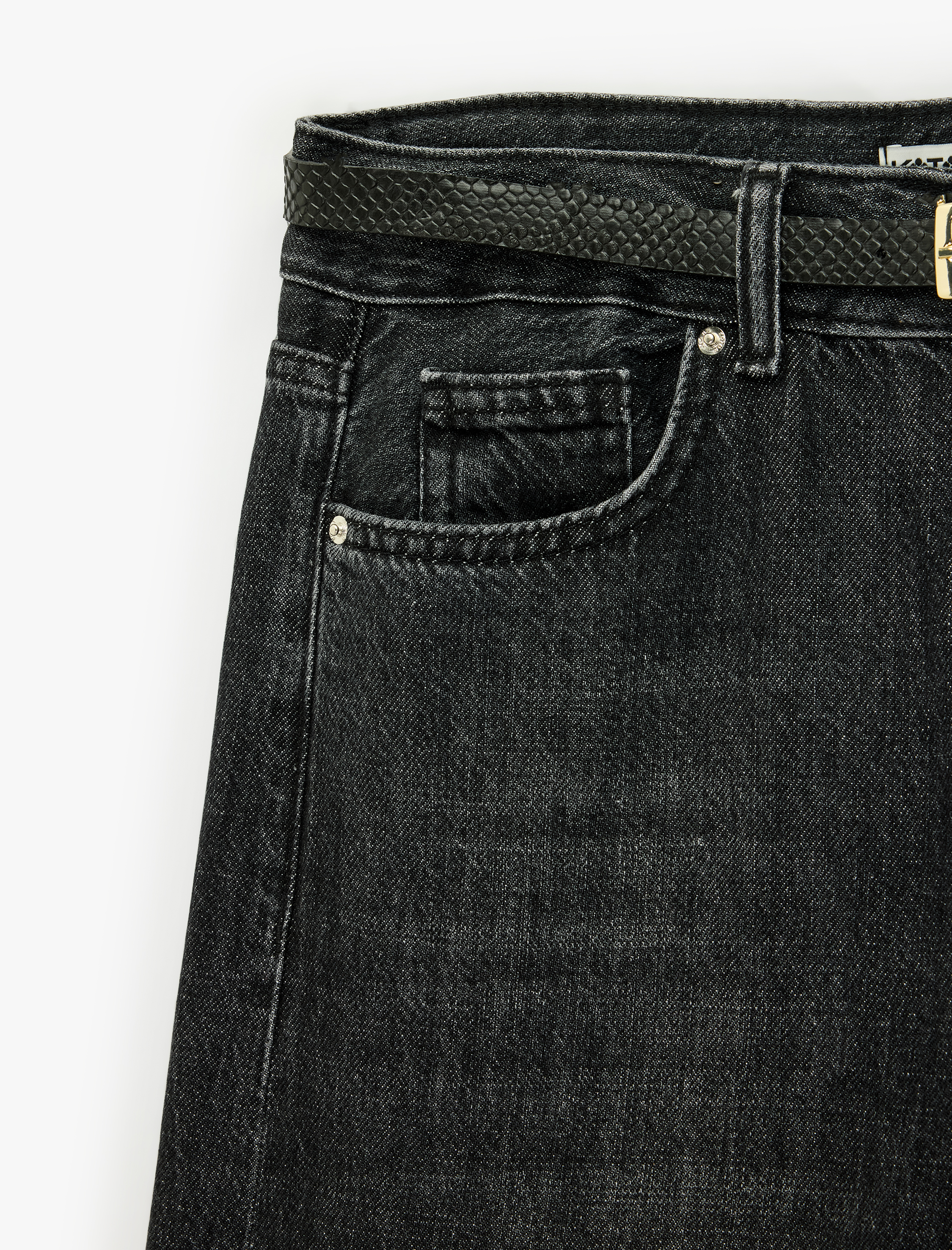  Düğmeli Cep Detaylı Normal Bel Bol Kalıp Denim Pantolon - Loose Straight Fit Jean