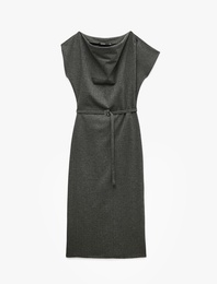 Kolsuz Balık Form Slim Fit Çizgili Asimetrik Degaje Yaka Kemerli Midi Elbise