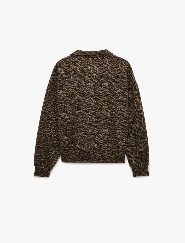  Desenli Uzun Kollu Fermuarlı Yaka Sweatshirt