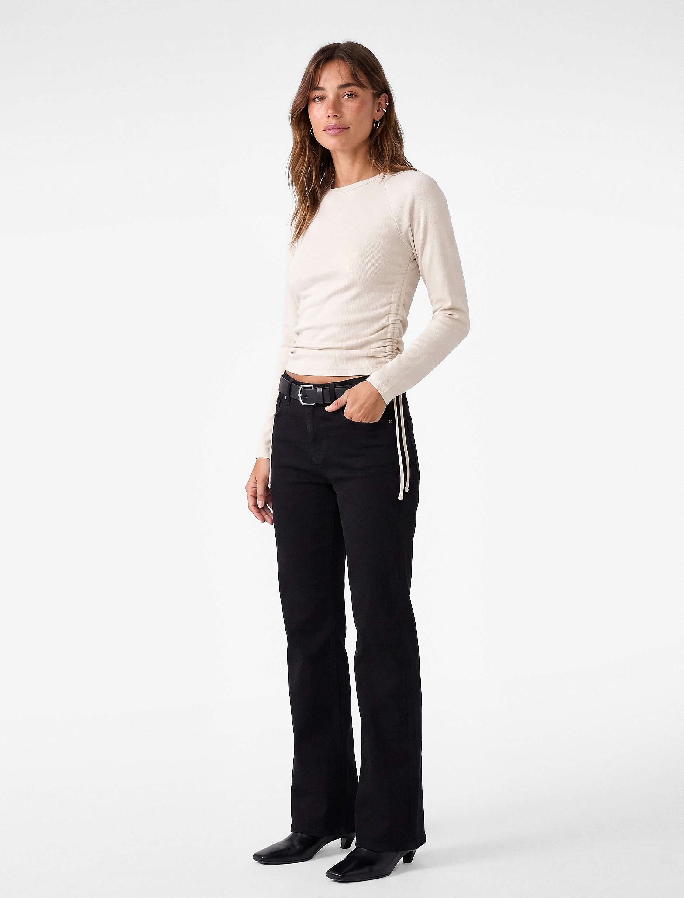   Pamuklu Slim Fit Uzun Kollu Bisiklet Yaka Yanları Büzgülü Bağlamalı Tişört