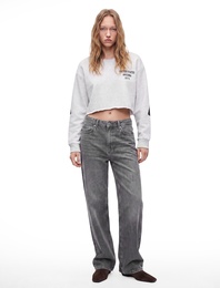 Şardonlu Rahat Kalıp Kayık Yaka Uzun Kollu Baskılı Crop Sweatshirt